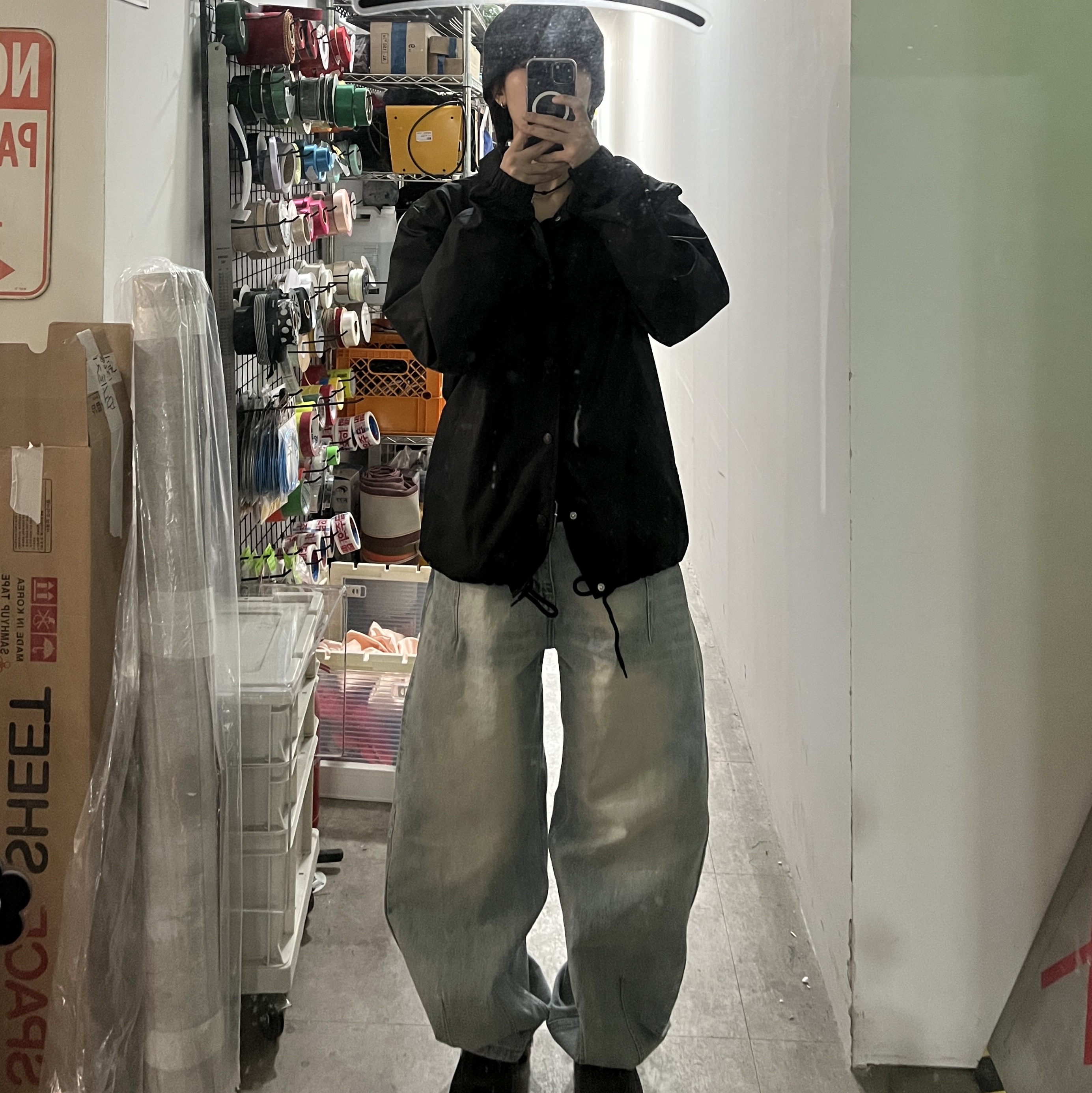 Deus Ex Machina Korea College Coach Jacket Black 착용 스타일 - 3