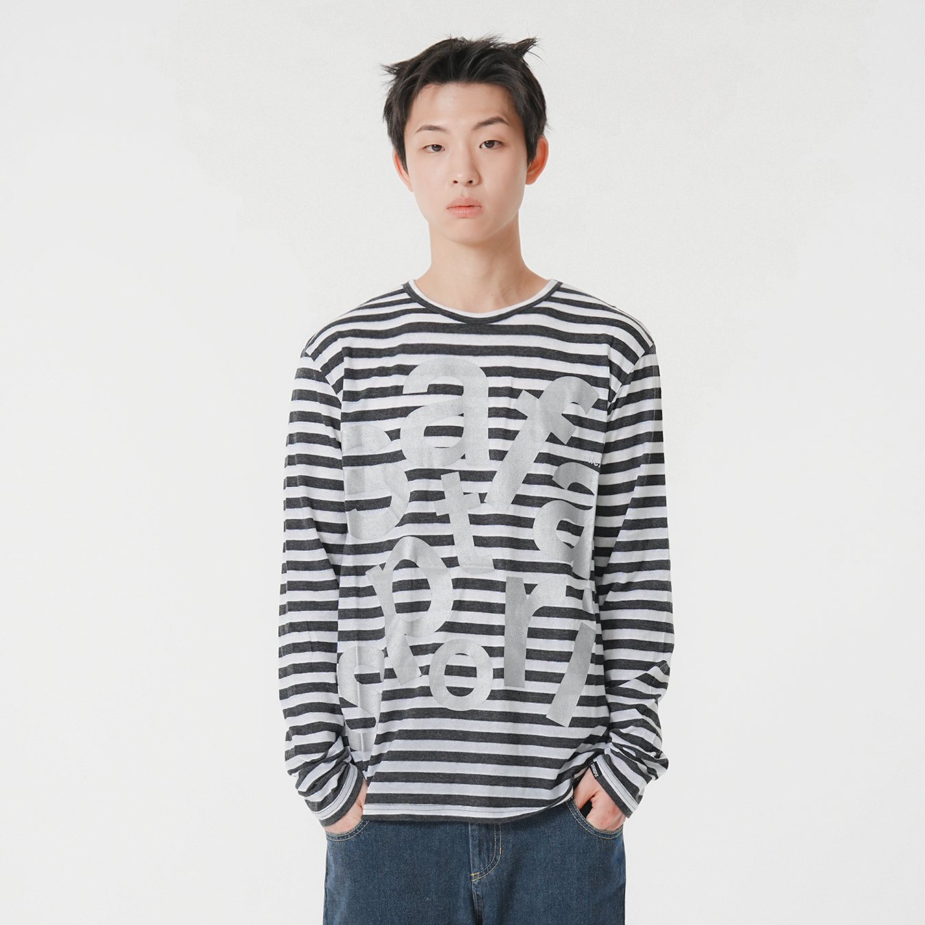 [KREAM 단독] 사파리스팟 티켓팅 스트라이프 보더티 그레이 화이트([KREAM 단독] Safarispot Ticketing Stripe Border Tee Gray White) - 2