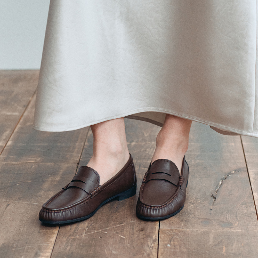 아포아 프롱세스 소프트 로퍼 초코브라운(APOA Fronces Soft Loafer Choco Brown) - 2