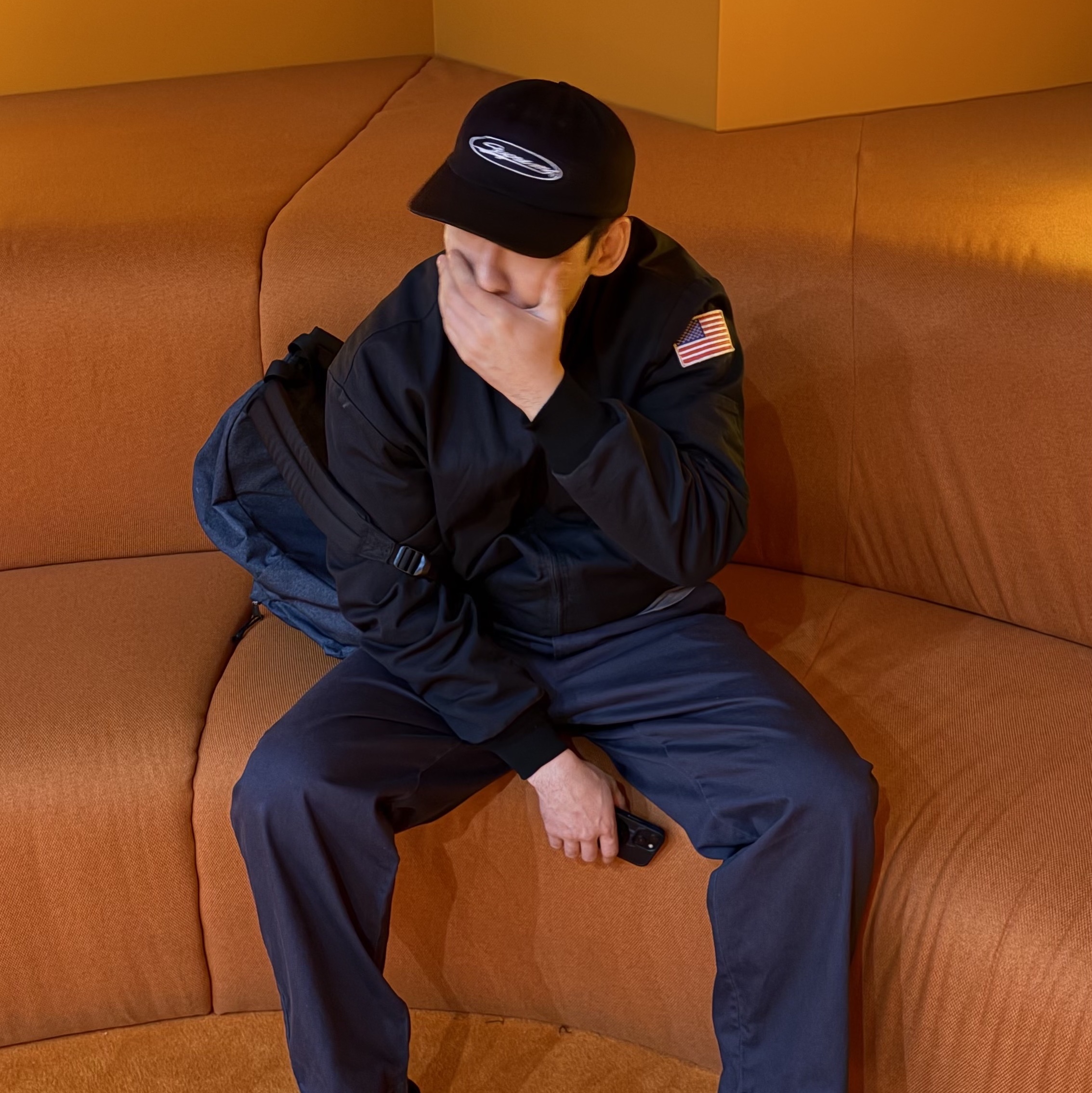 Supreme Oval 6-Panel Black - 23SS 착용 스타일