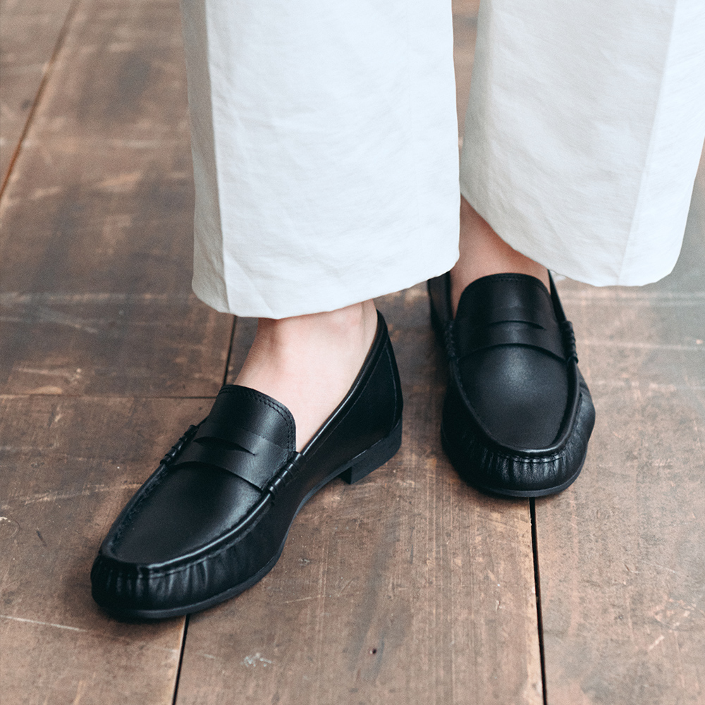 아포아 프롱세스 소프트 로퍼 블랙(APOA Fronces Soft Loafer Black) - 2