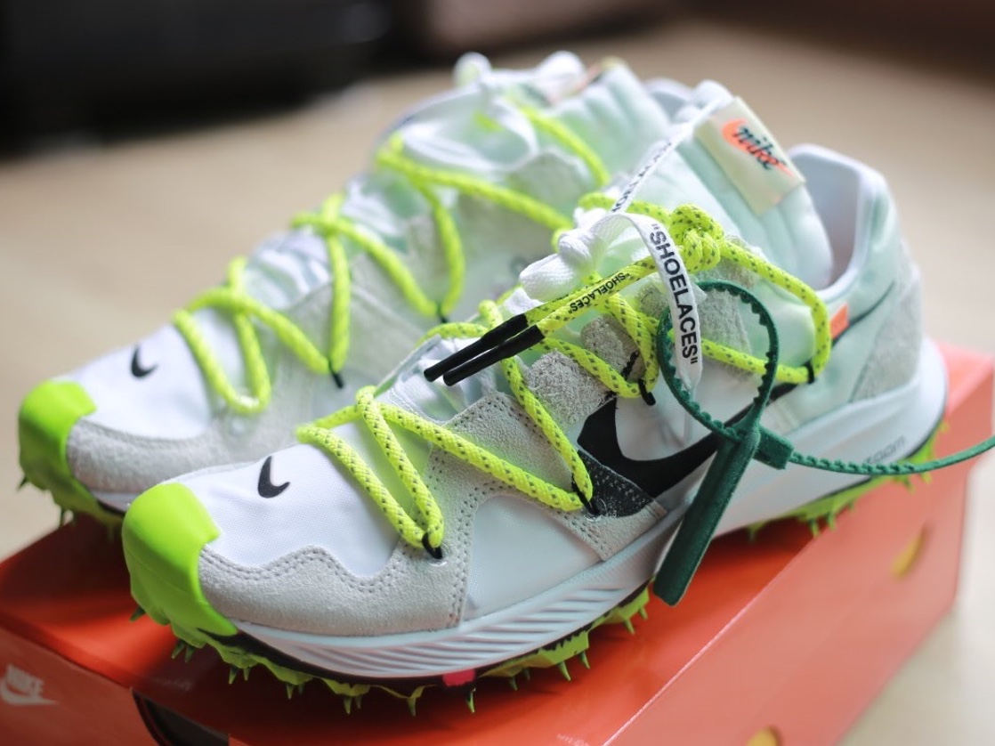 (W) Nike x Off-White Zoom Terra Kiger 5 White 착용 스타일