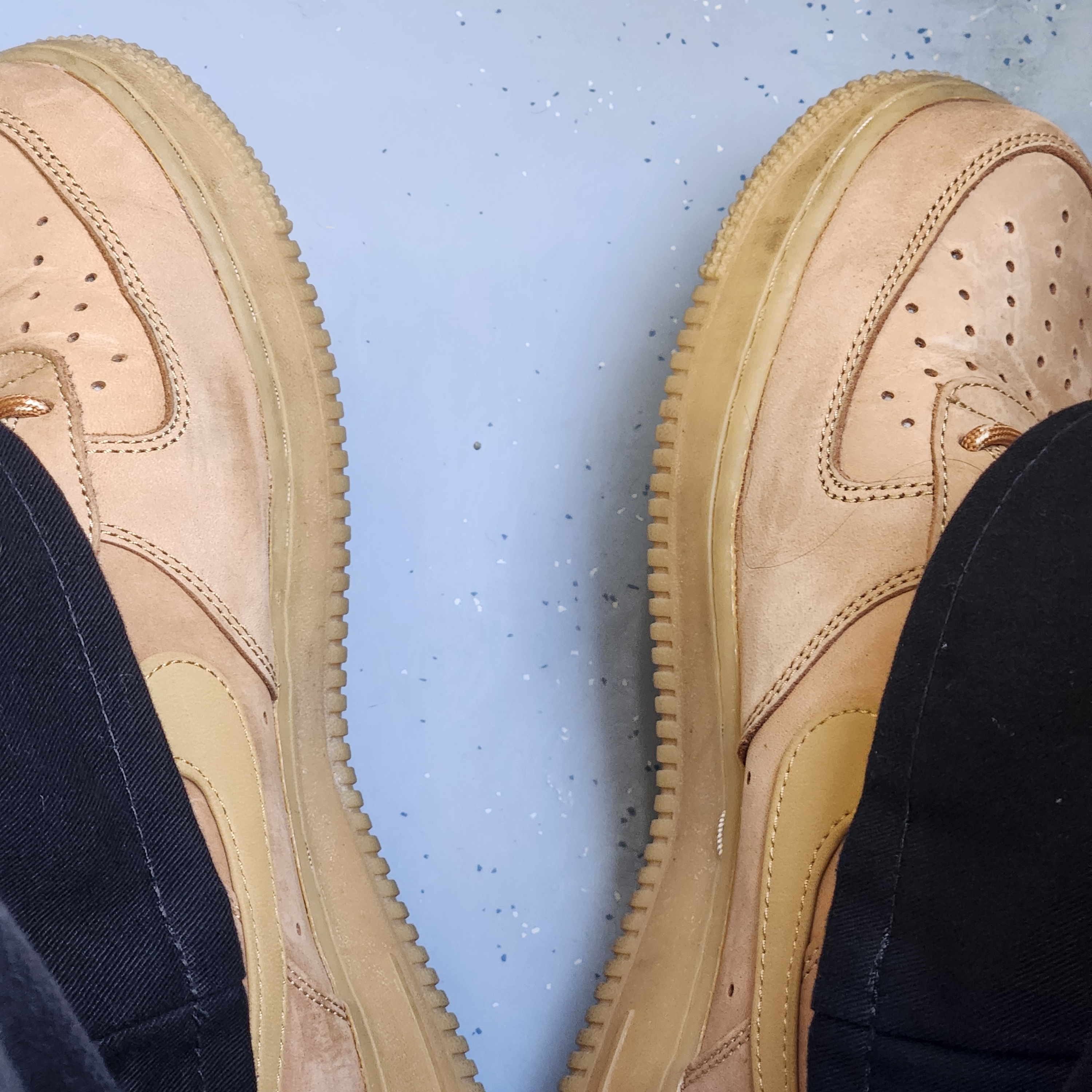 Nike Air Force 1 '07 WB Flax 착용 스타일 - 2