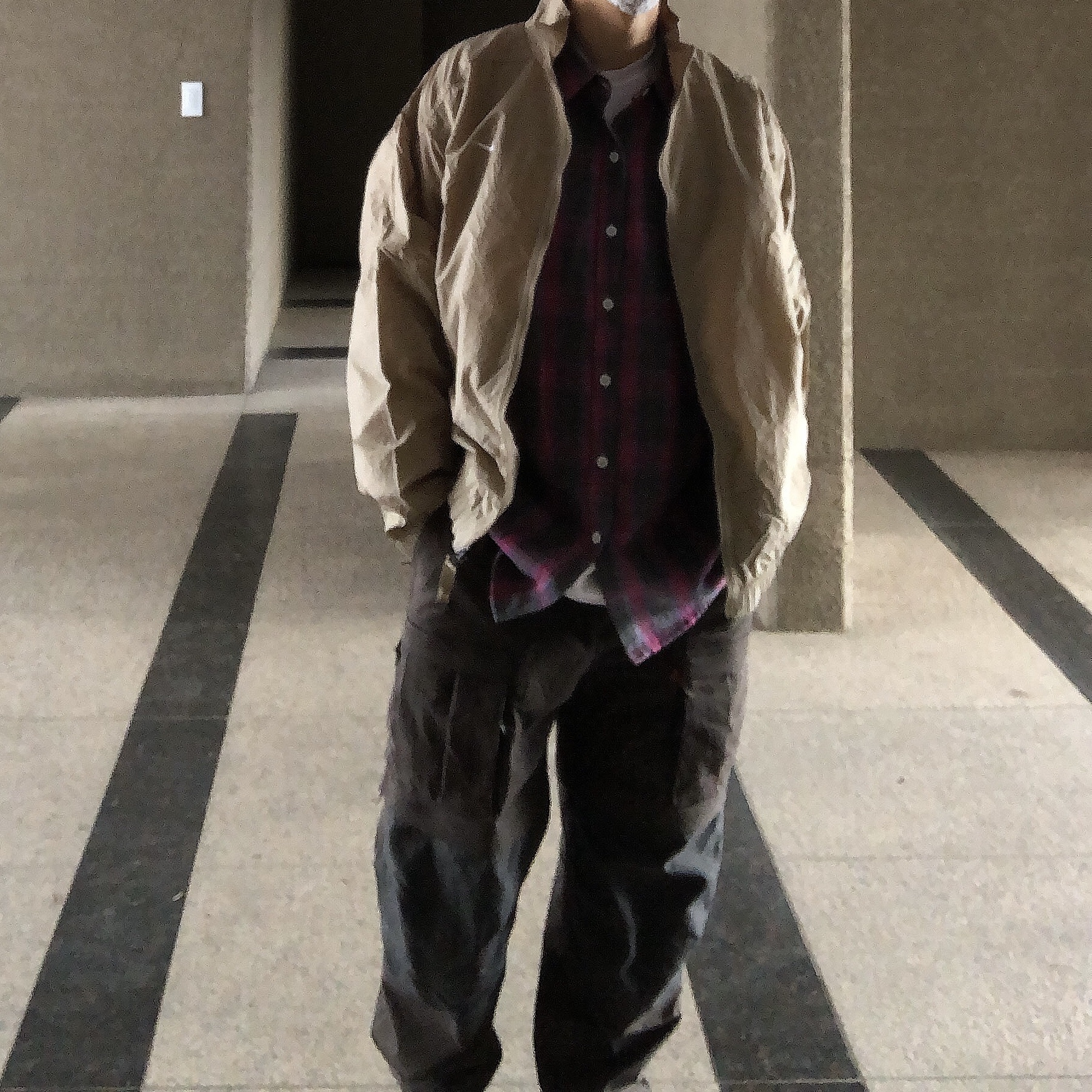 Nike M NRG Track Jacket Khaki 착용 스타일 - 3