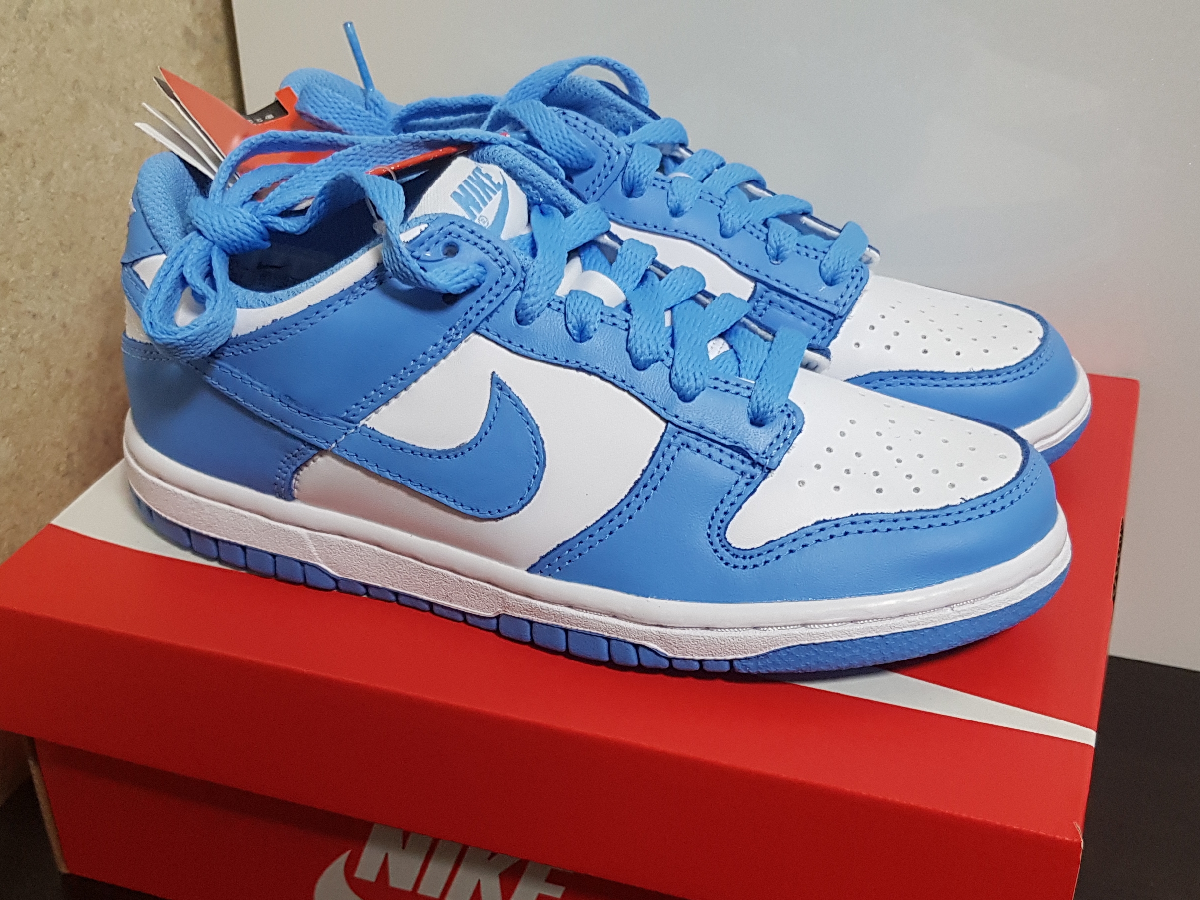 Nike Dunk Low Retro University Blue, (GS) Nike Dunk Low University Blue 착용 스타일