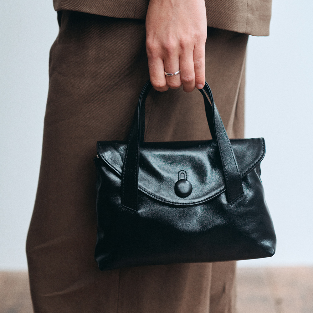 아포아 뮤즈 미니 토트백 블랙(APOA Muse Mini Tote Bag Black) - 2