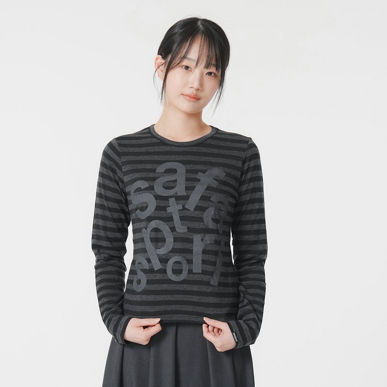 [KREAM 단독] 사파리스팟 우먼 1/2 티켓팅 스트라이프 보더 티 블랙([KREAM 단독] Safarispot Women 1/2 Ticketing Stripe Border Tee Black) - 2