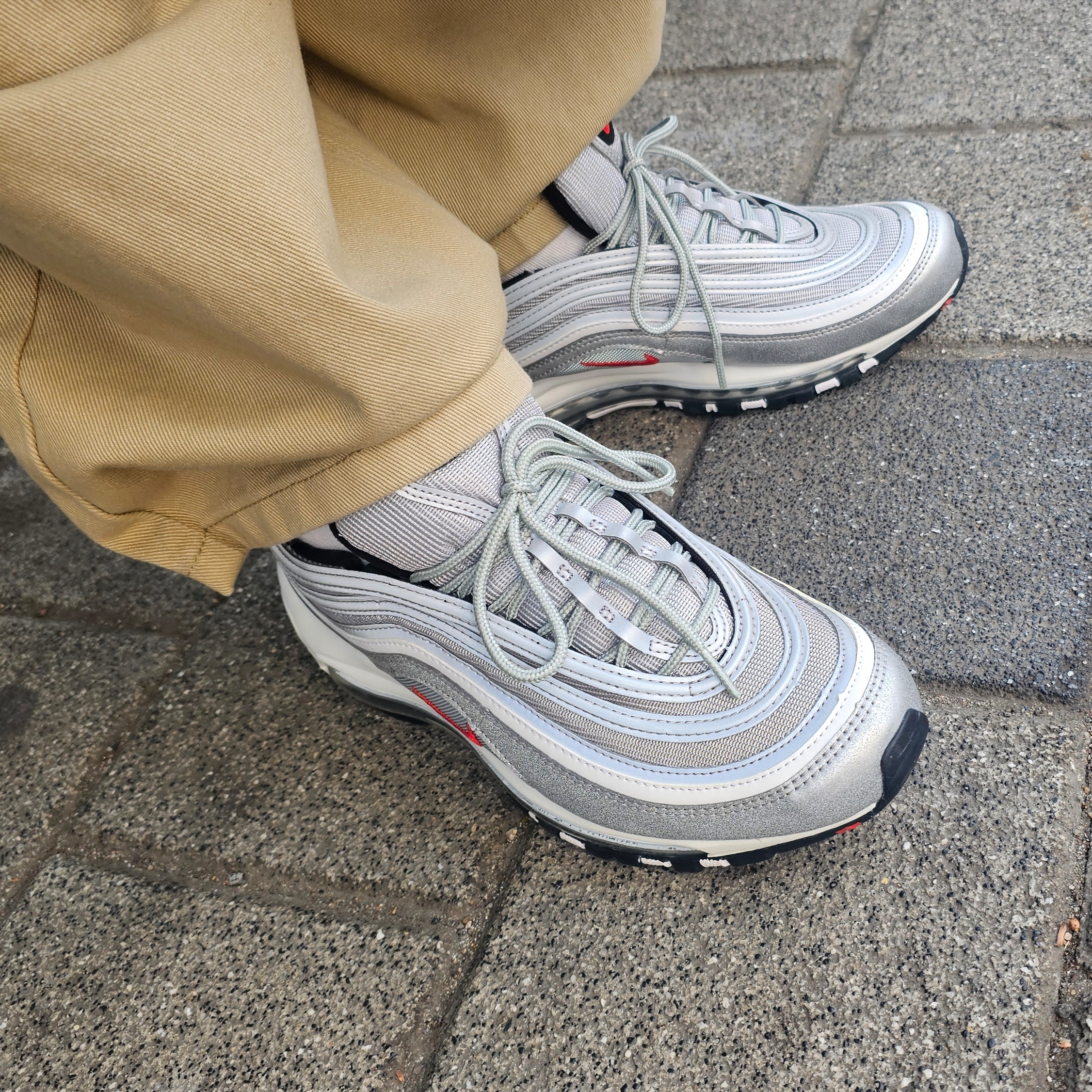 Nike Air Max 97 OG Silver Bullet 2022 착용 스타일