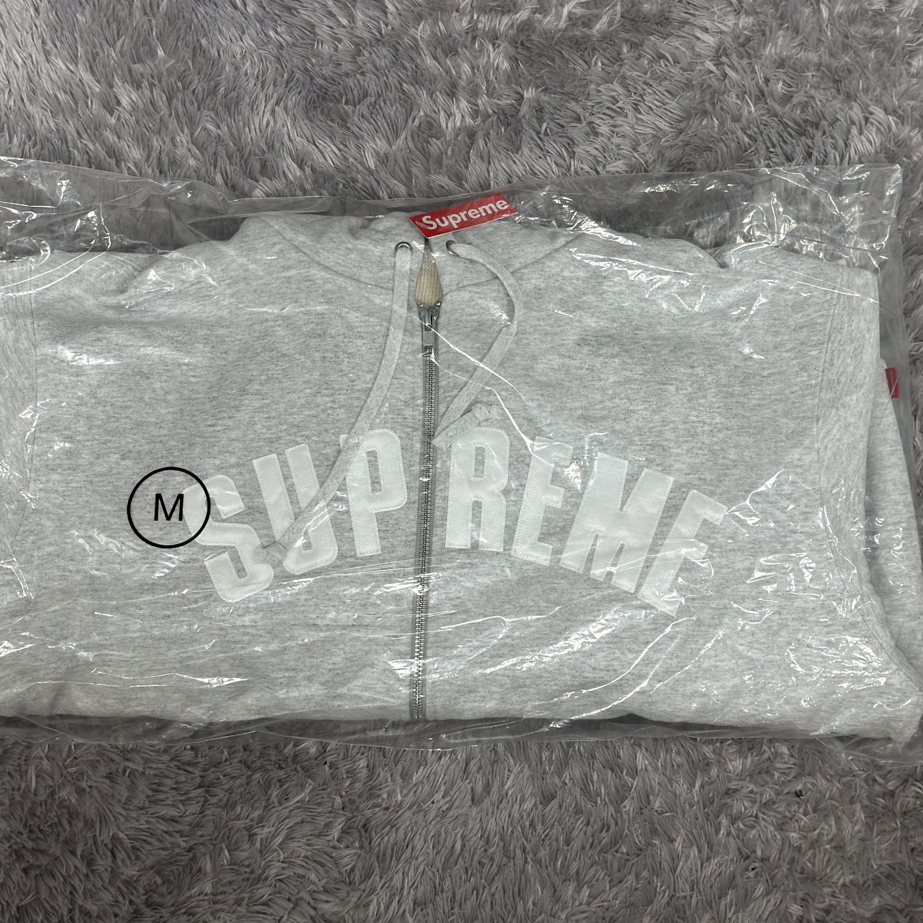 Supreme Arc Thermal Lined Zip Up Hooded Sweatshirt Ash Grey - 25FW 착용 스타일 - 1