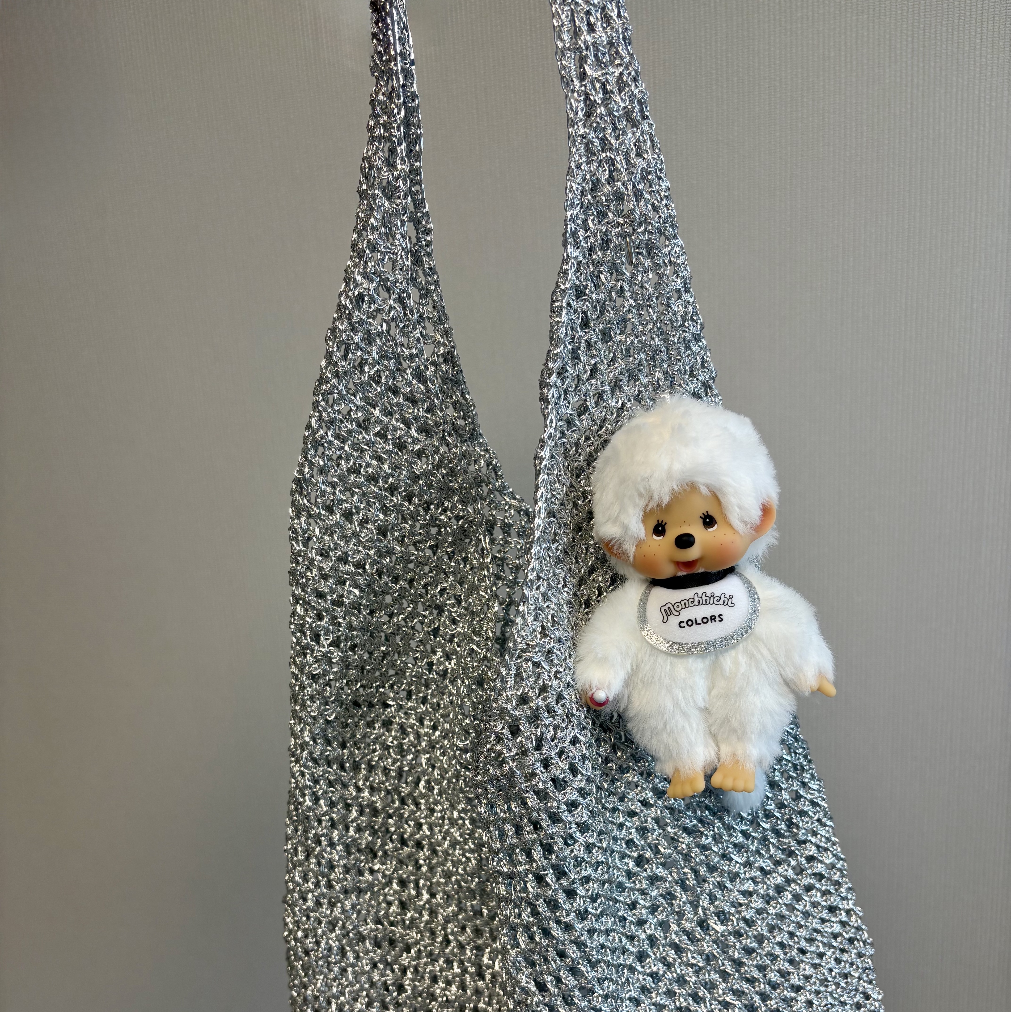 Monchhichi Colors Key Chain White 착용 스타일