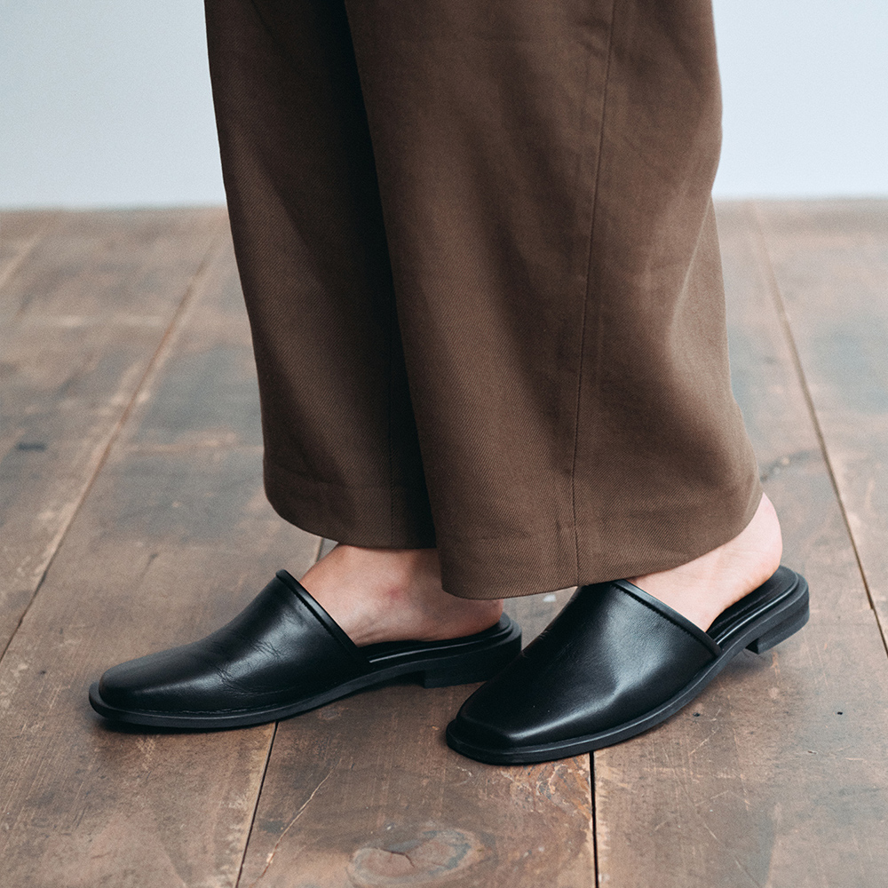 아포아 멜트뮬 블랙(APOA Melt Mule Black) - 2