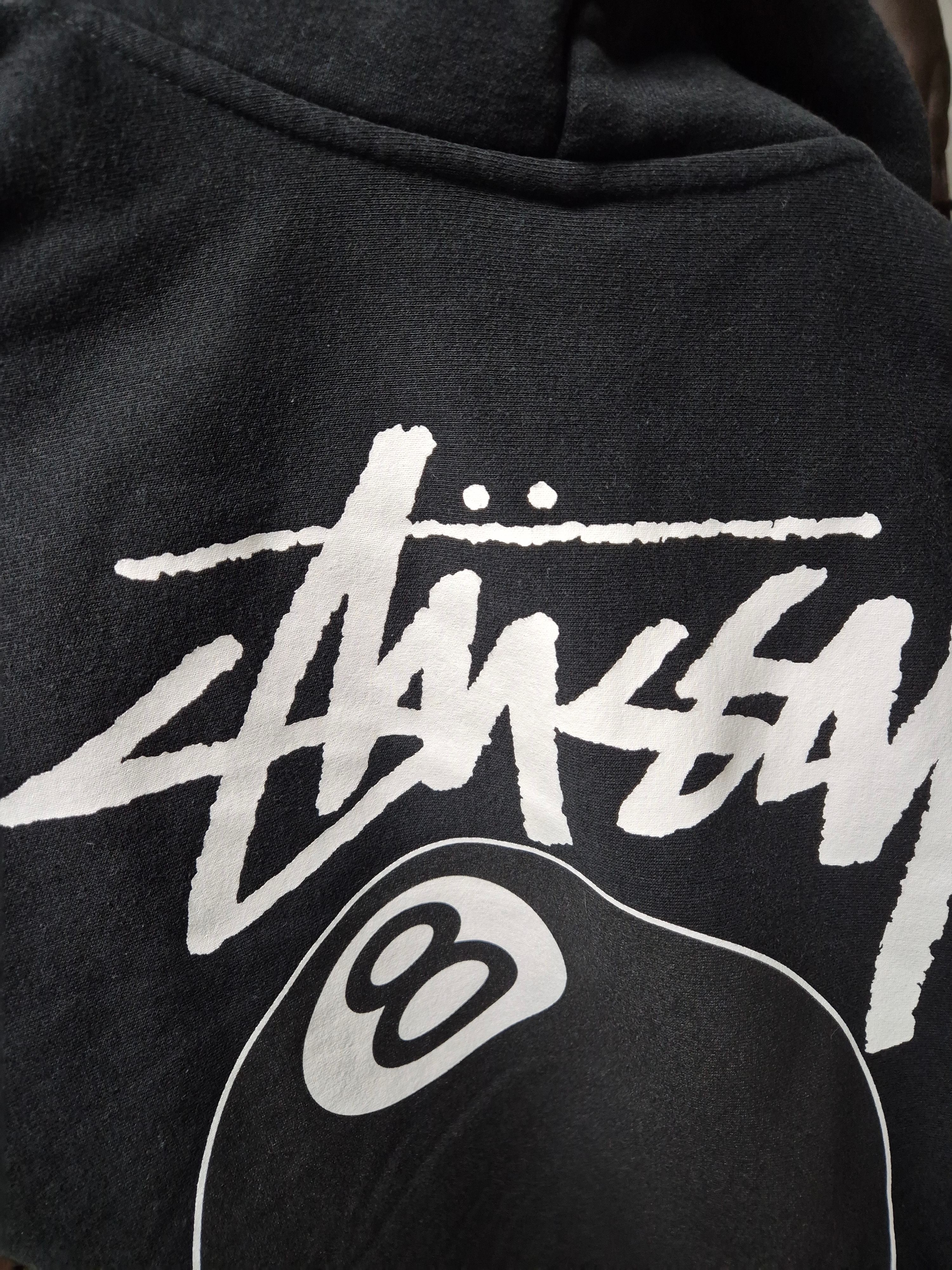 Stussy 8 Ball Zip Hoodie Black - 22FW 착용 스타일