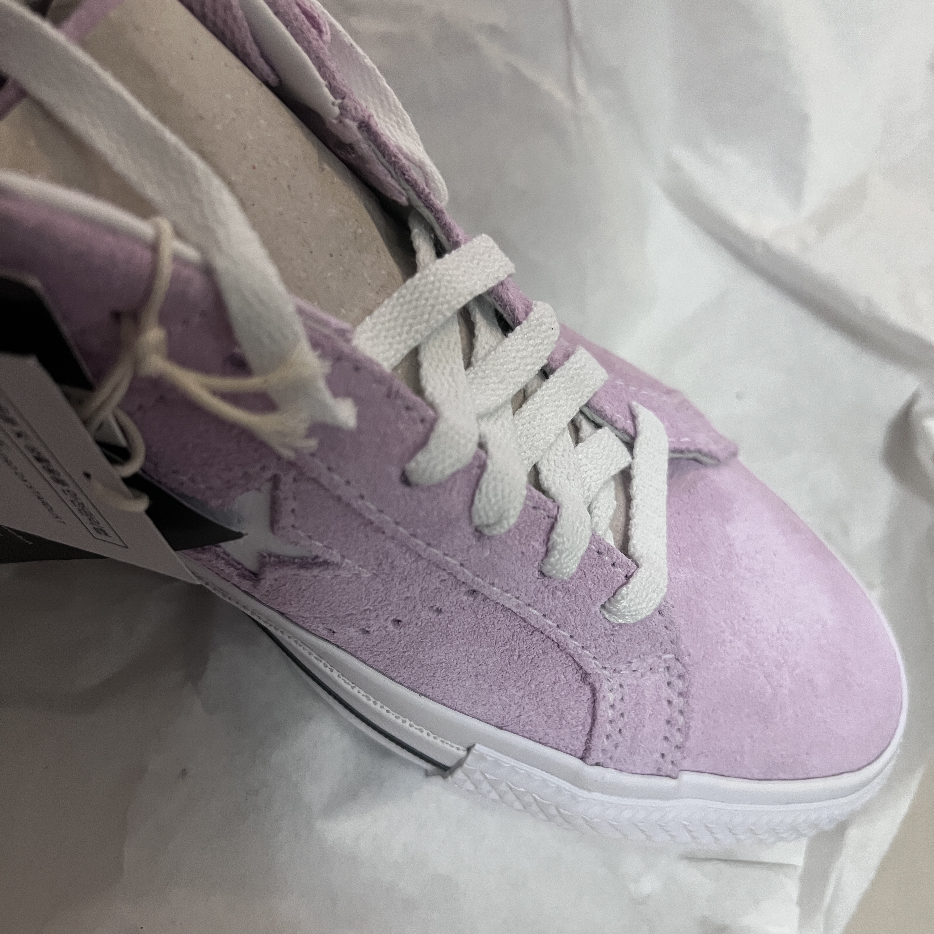 Converse Cons One Star Pro Stardust Lilac 착용 스타일