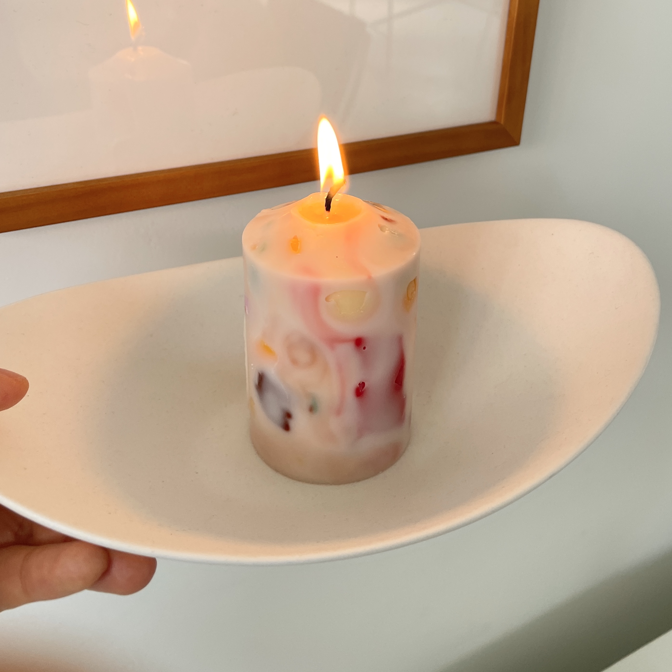 [라이터 증정] HONEY FLAMINGO Confetti Candle 착용 스타일
