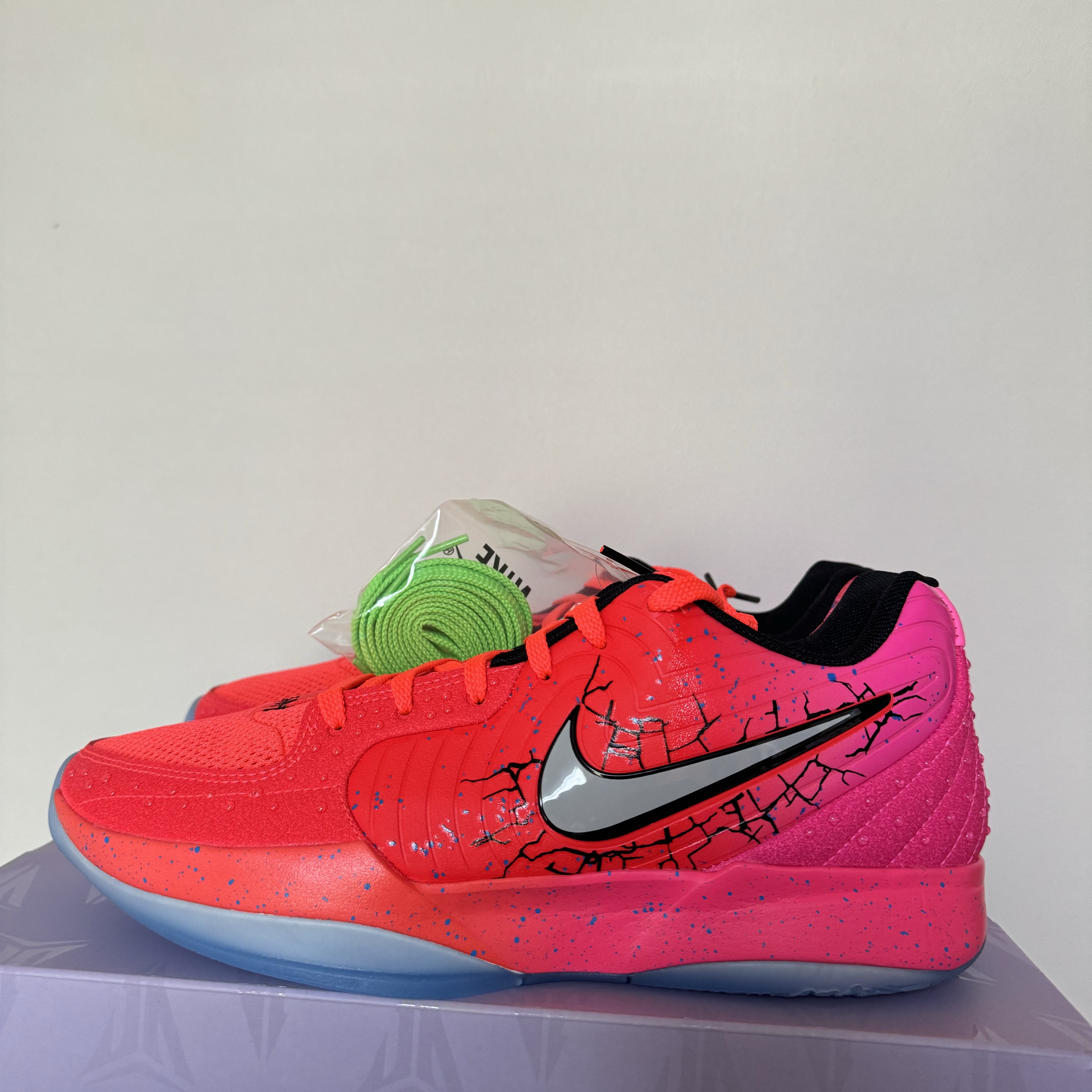 Nike x Kool-Aid Ja 2 EP Bright Crimson Hyper Pink 착용 스타일
