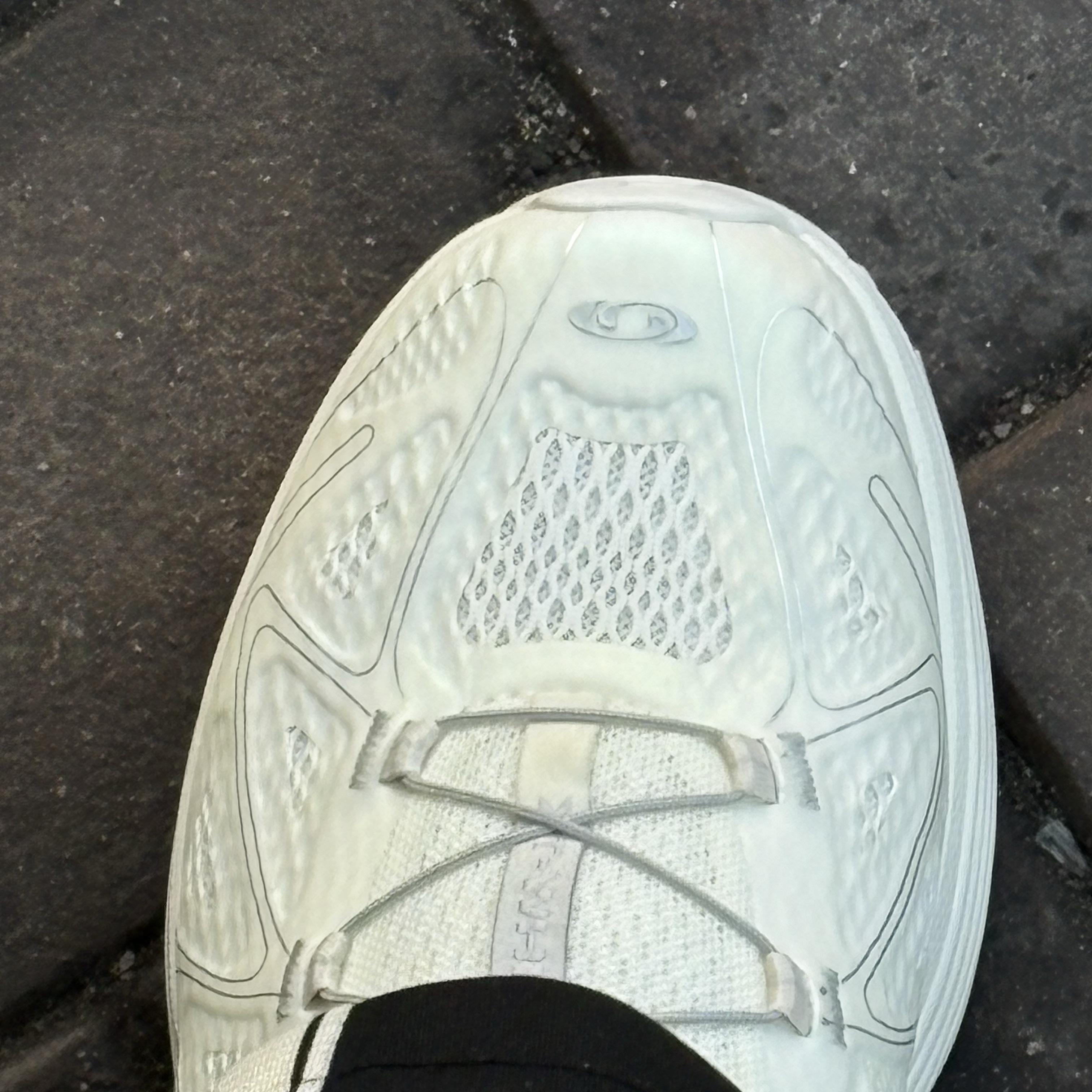 Salomon XT-Whisper Void Vanilla Ice Footwear Silver 착용 스타일