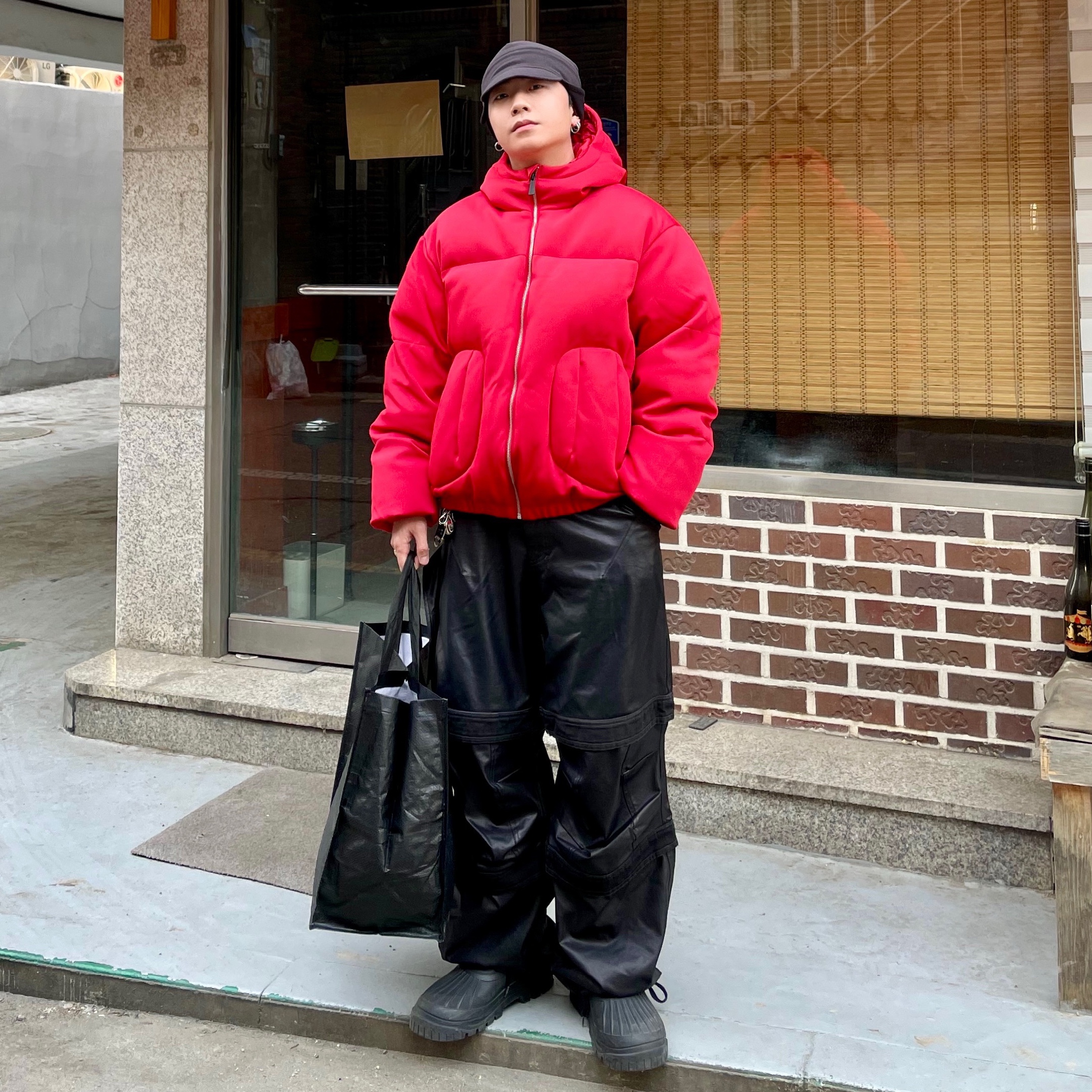 Sansan Gear Fleece Cap Charcoal 착용 스타일 - 1