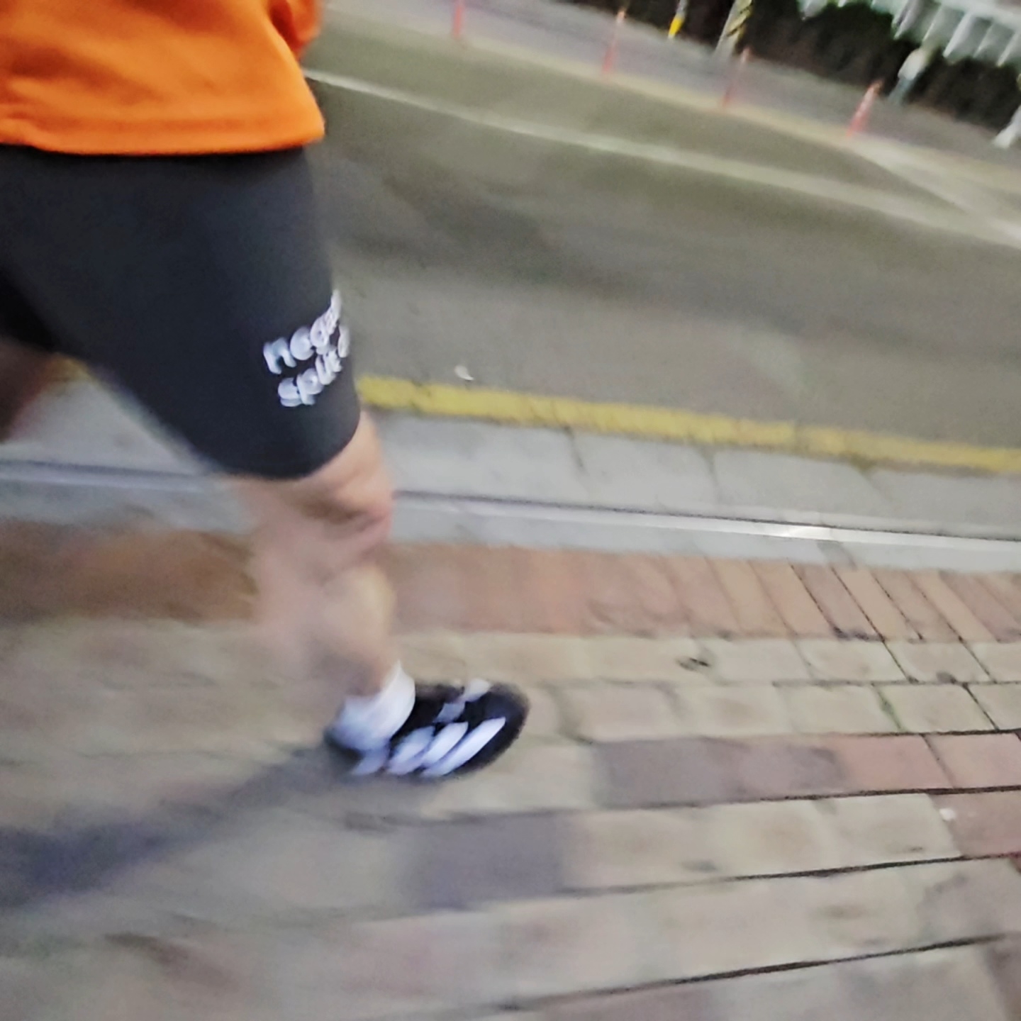 negative split club Performance Racing Half Tights Black, Adidas Adizero EVO SL Core Black Cloud White 착용 스타일 - 2