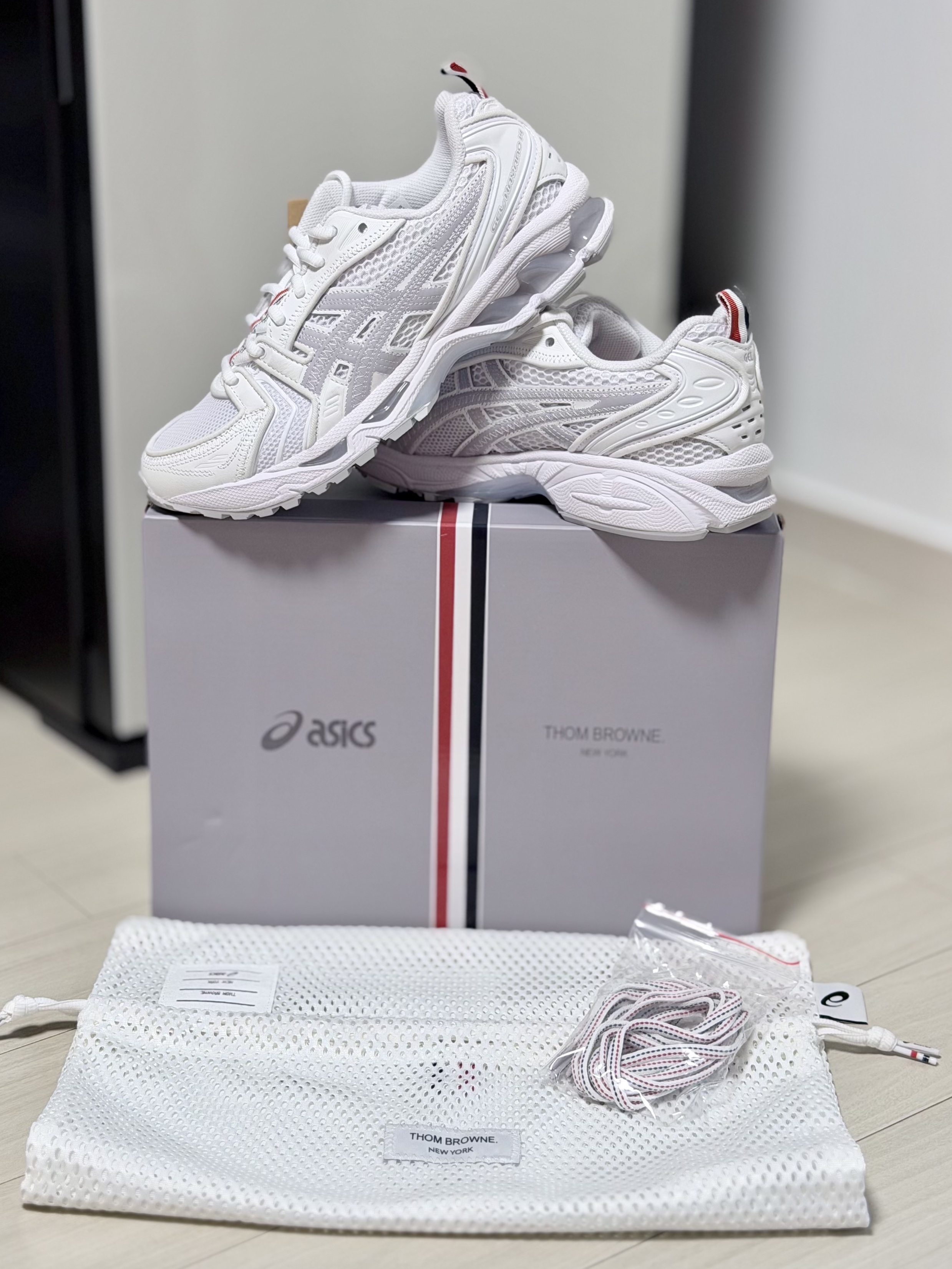 Asics x Thom Browne Gel-Kayano 14 White 착용 스타일