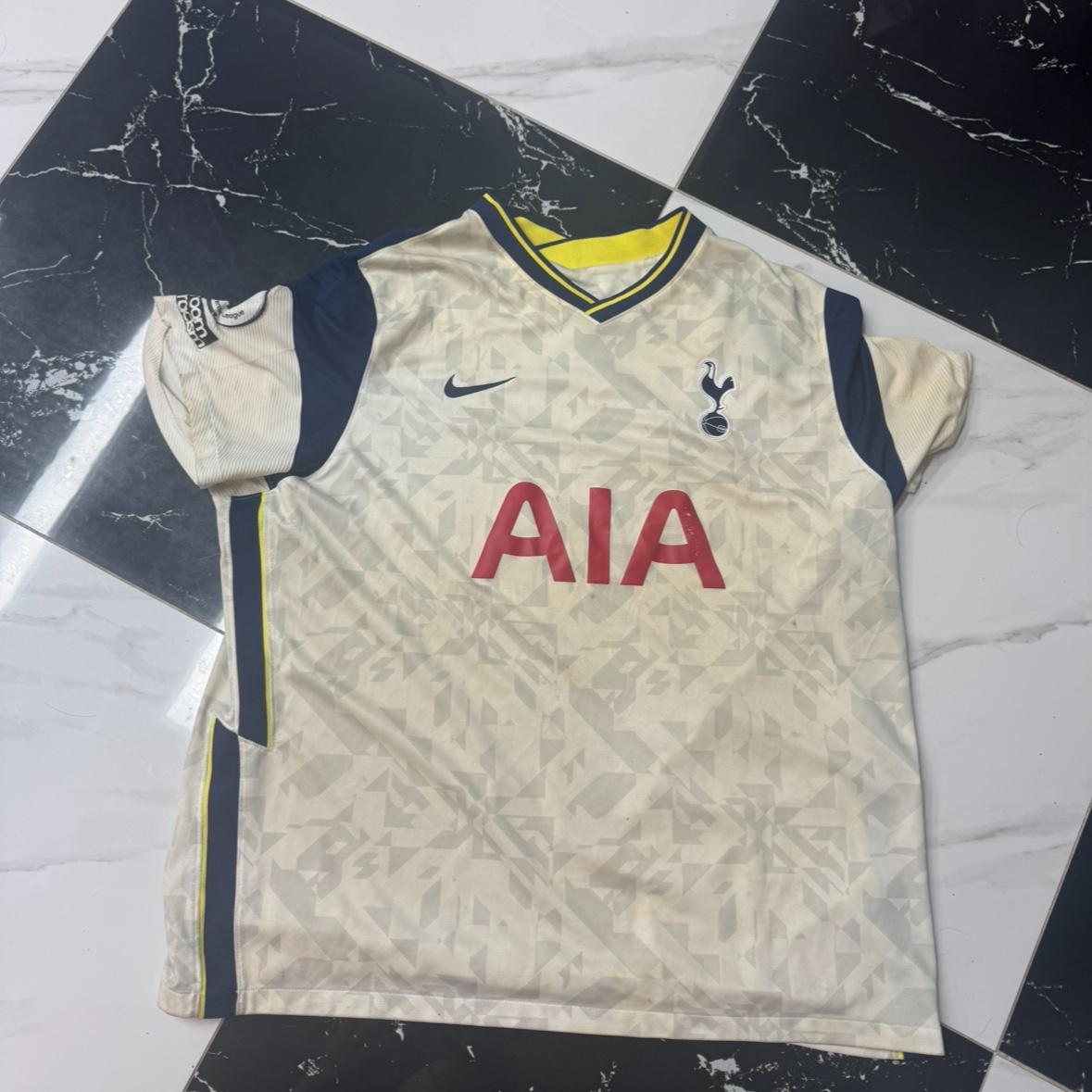 Nike Tottenham Hotspur 2020/21 Dri-Fit Stadium Home Jersey White (Non Marking Ver.) 착용 스타일