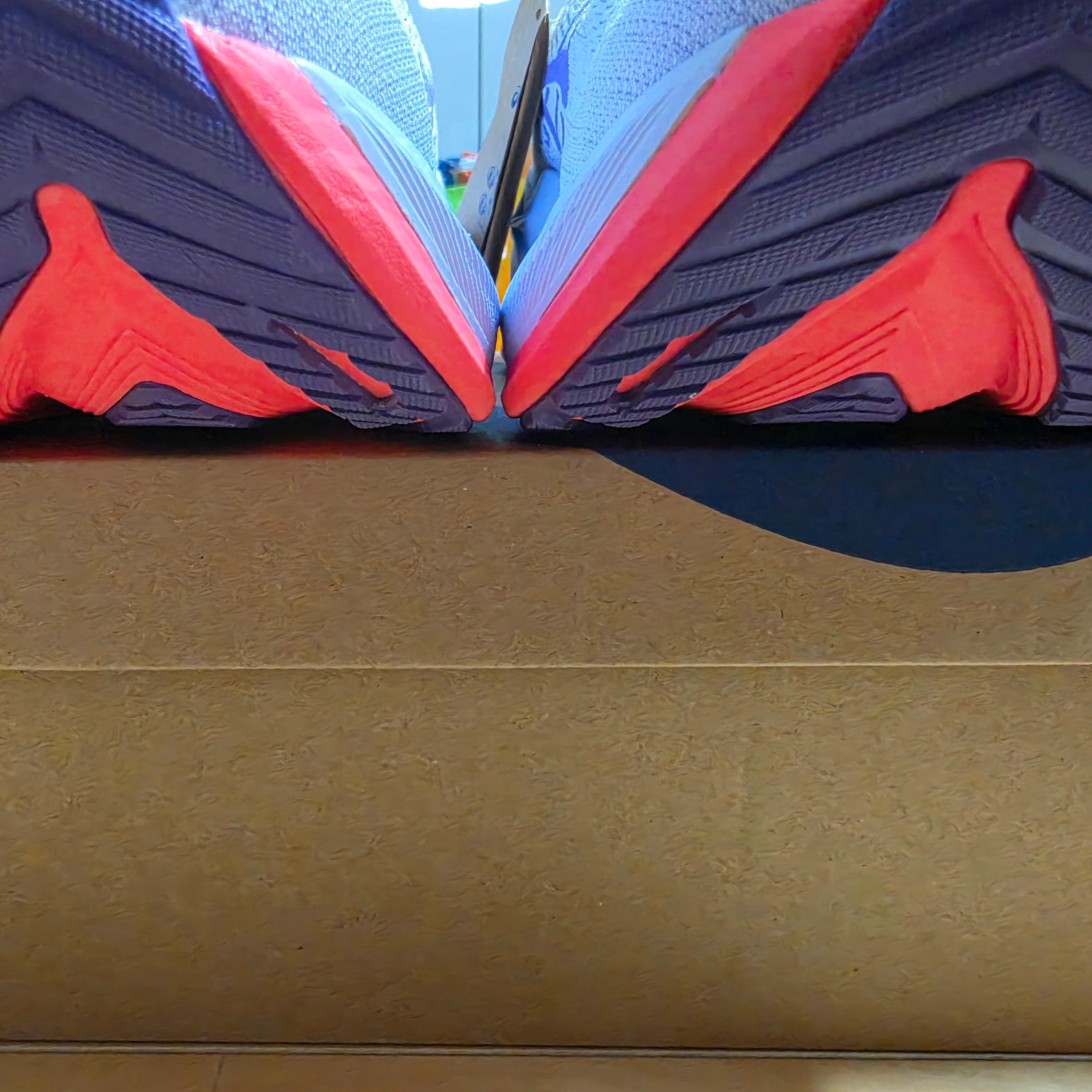 Asics Superblast 2 Blue Fade Edo Purple 착용 스타일 - 6