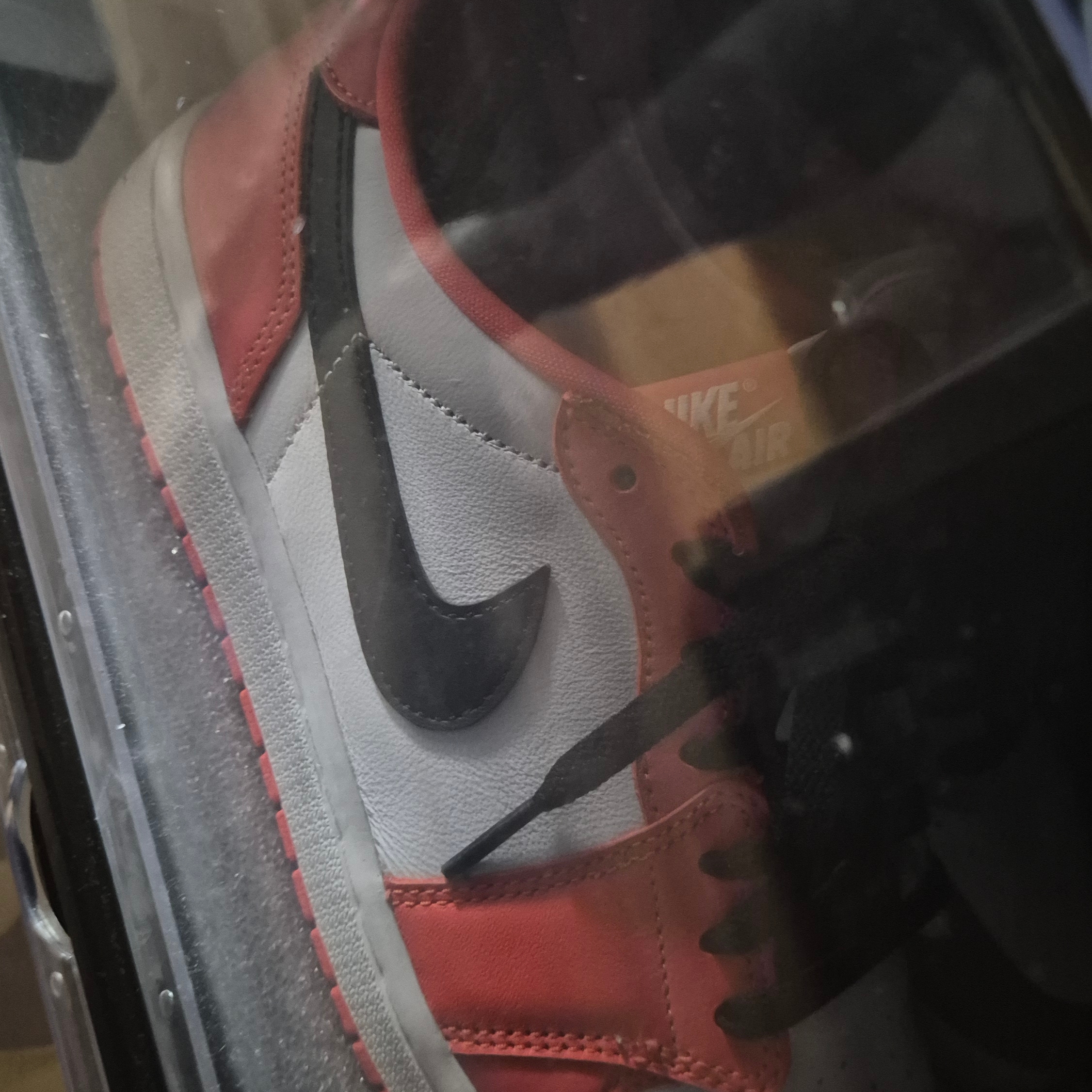 Jordan 1 Low OG Starfish 착용 스타일
