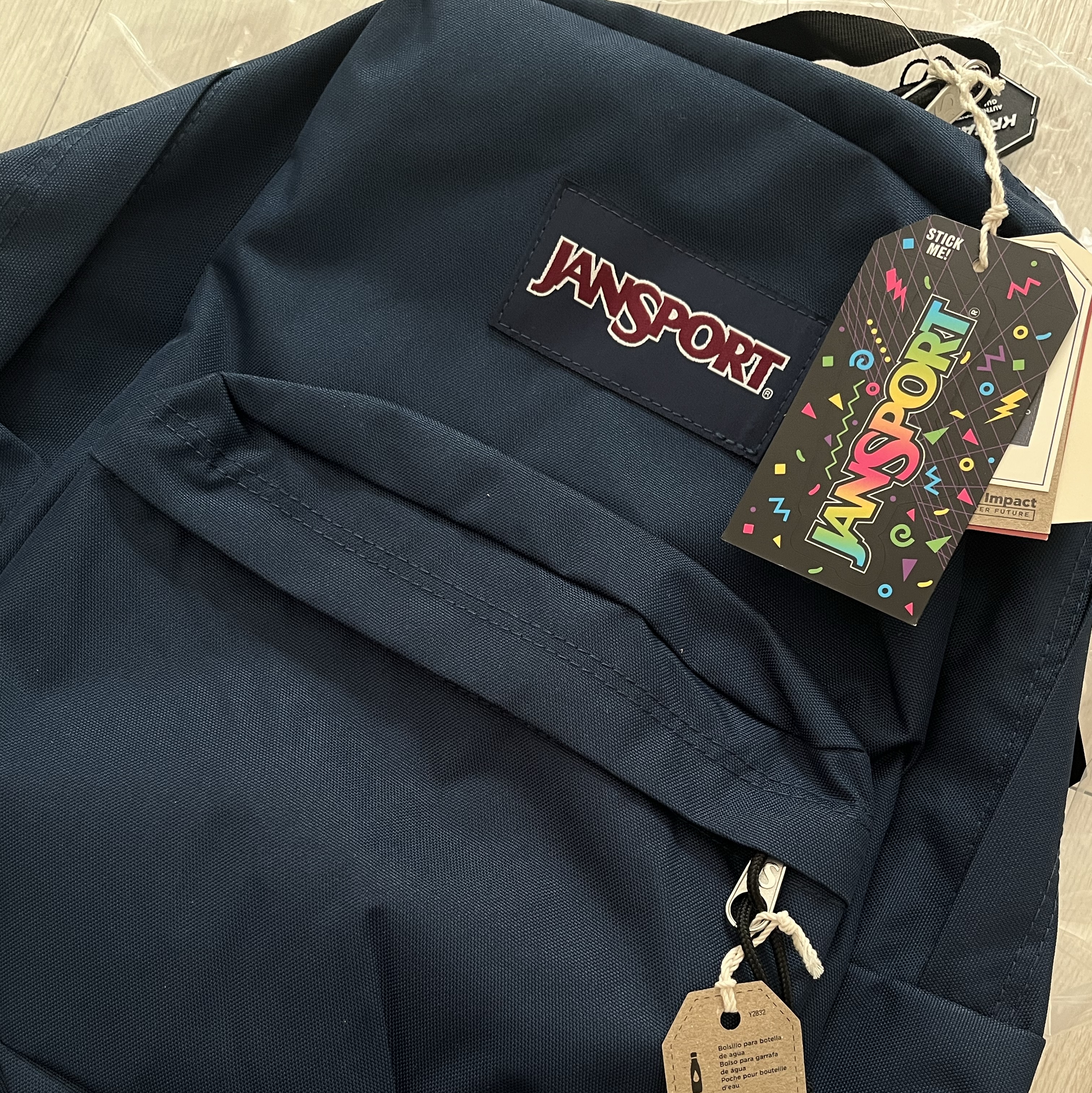 Jansport Superbreak Backpack Navy 착용 스타일