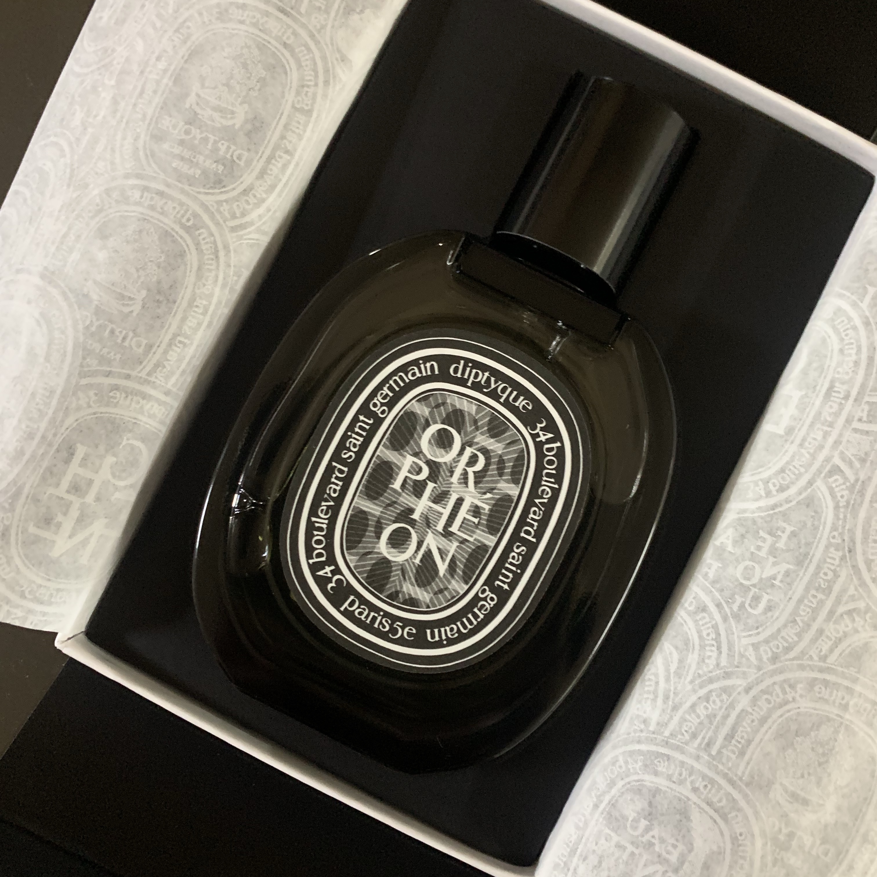 Diptyque Orpheon Eau De Parfum 75ml 착용 스타일 - 2