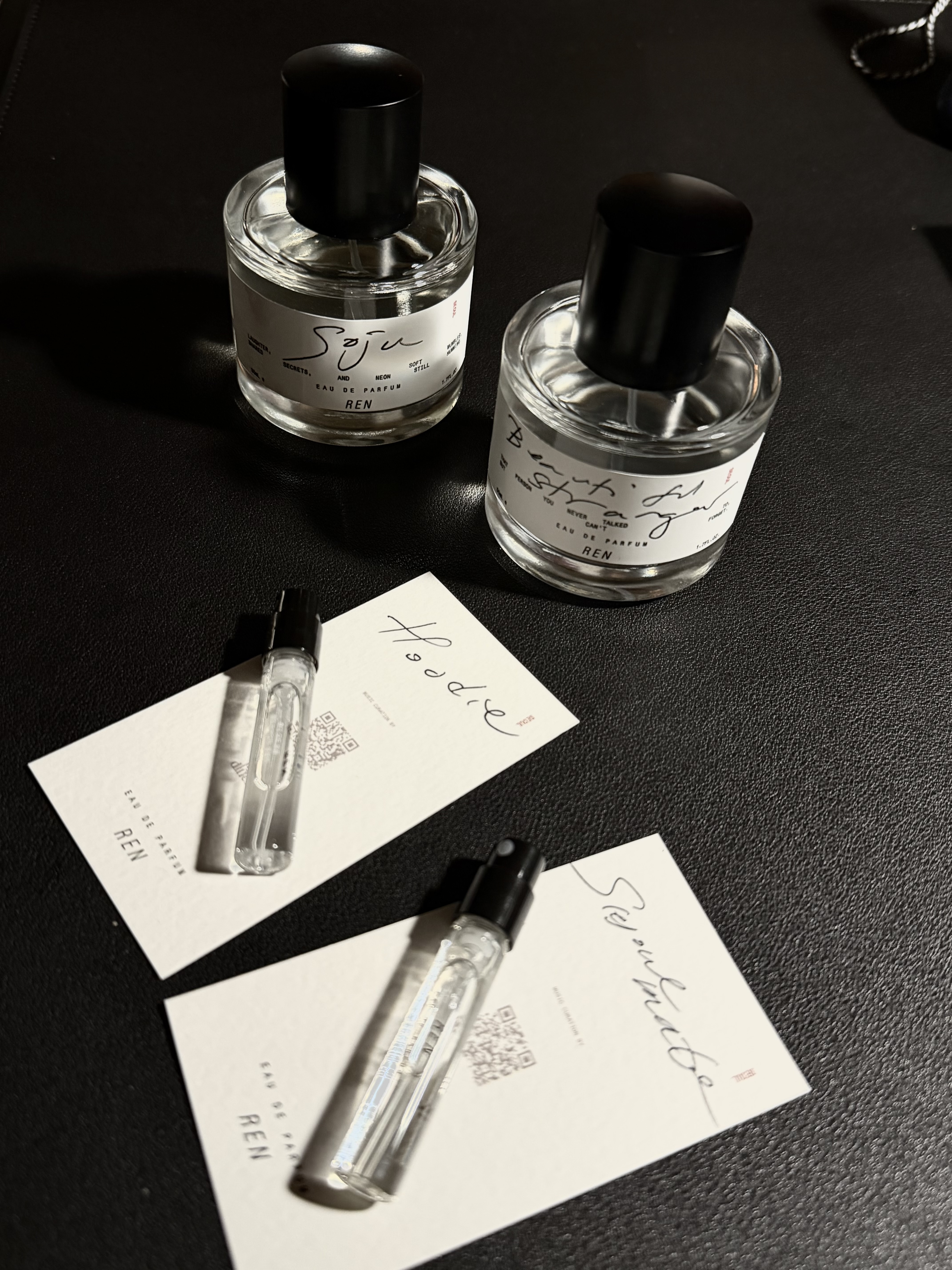 [KREAM 단독] REN Soju Eau de Parfum 50ml, [KREAM 단독] REN Beautiful Stranger Eau de Parfum 50ml 착용 스타일