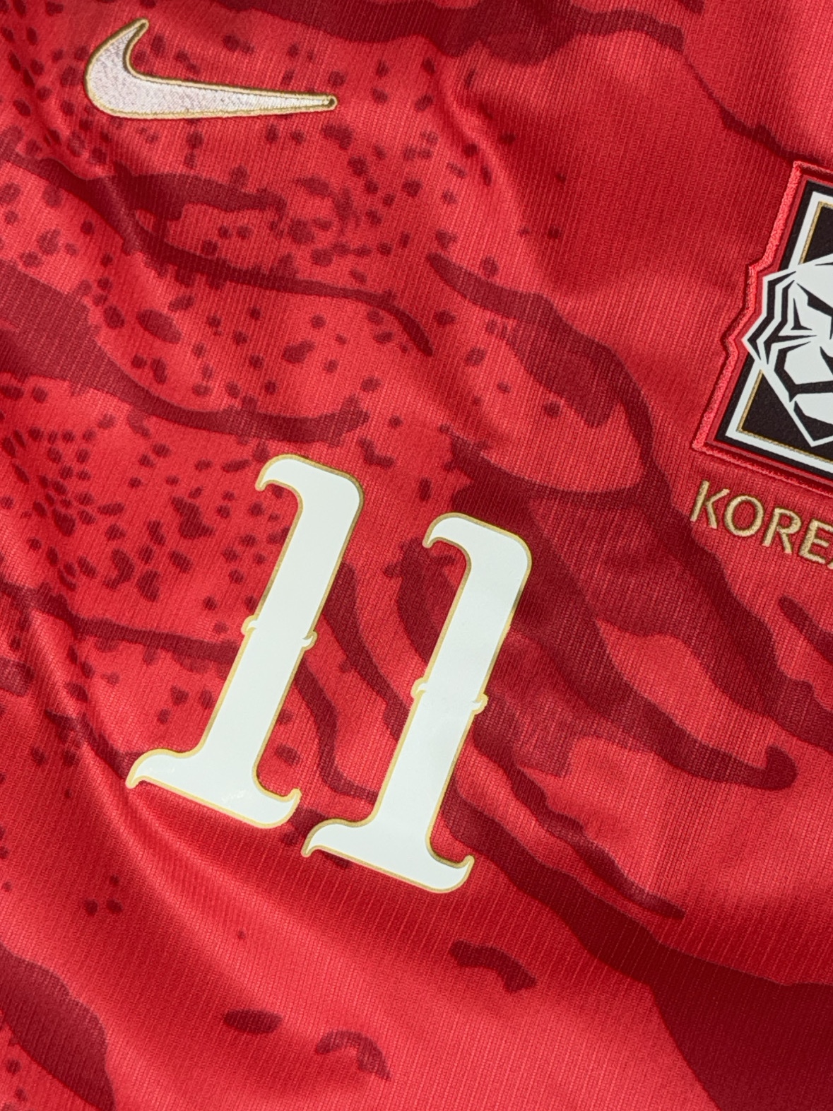 Nike Korea 2026 Stadium Home Dri-Fit Soccer Replica Jersey Global Red Black (Non Marking Ver.) 착용 스타일 - 1