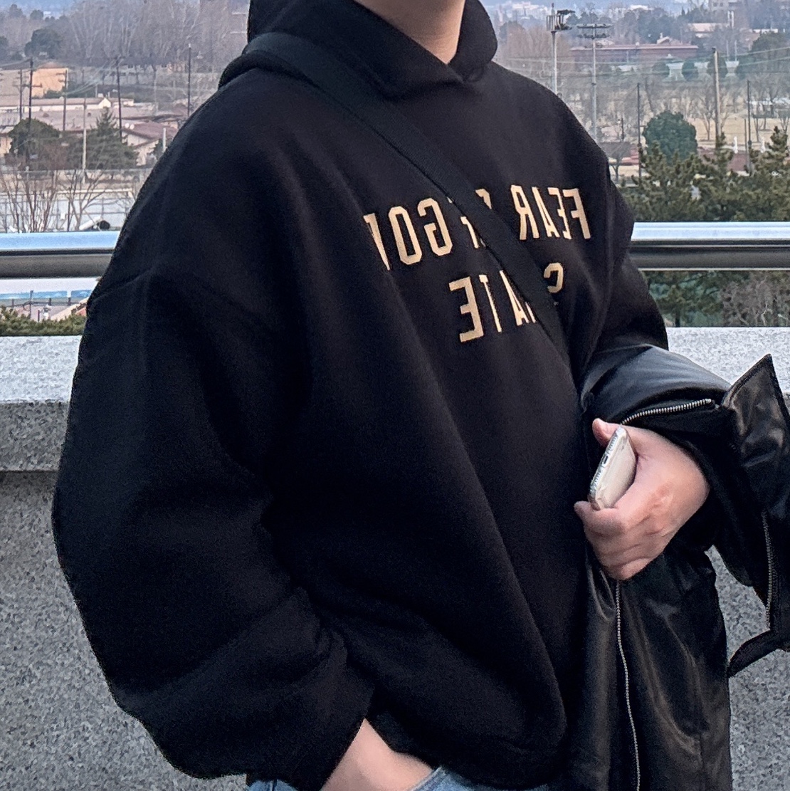 Essentials Fleece State Hoodie Black - 24FW 착용 스타일