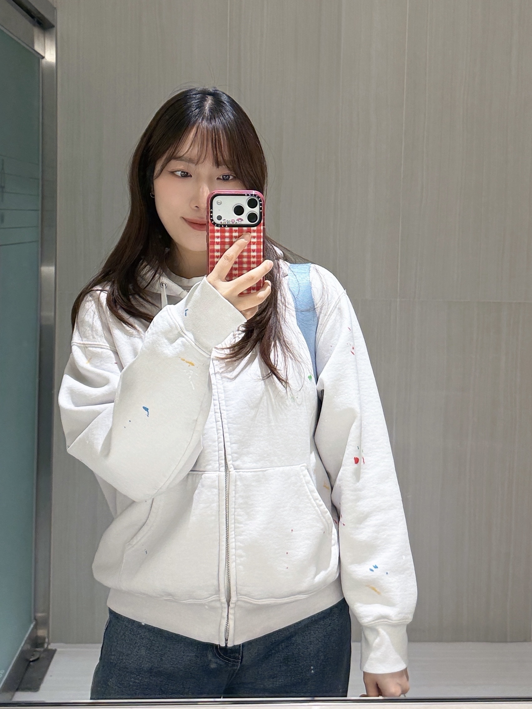 Supreme x MM6 Maison Margiela Box Logo Zip Up Hooded Sweatshirt White - 26SS, Prada Re-Nylon Small Backpack Celeste 착용 스타일 - 4