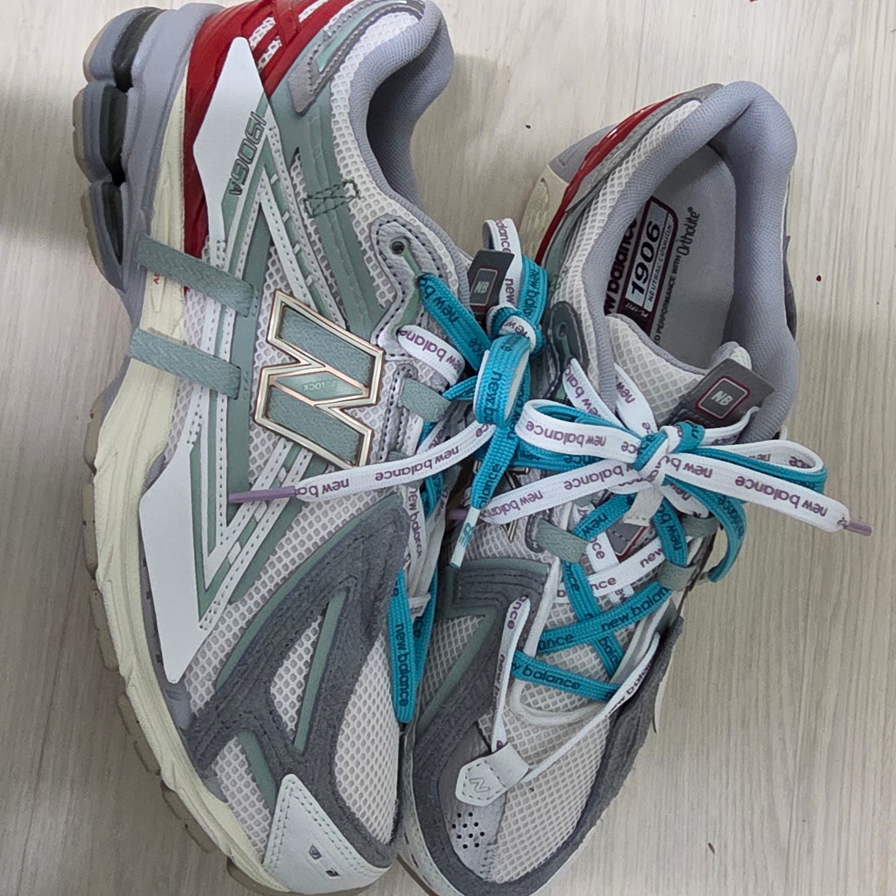 New Balance 1906A Sea Salt Lone Star Grey - D Standard 착용 스타일 - 3