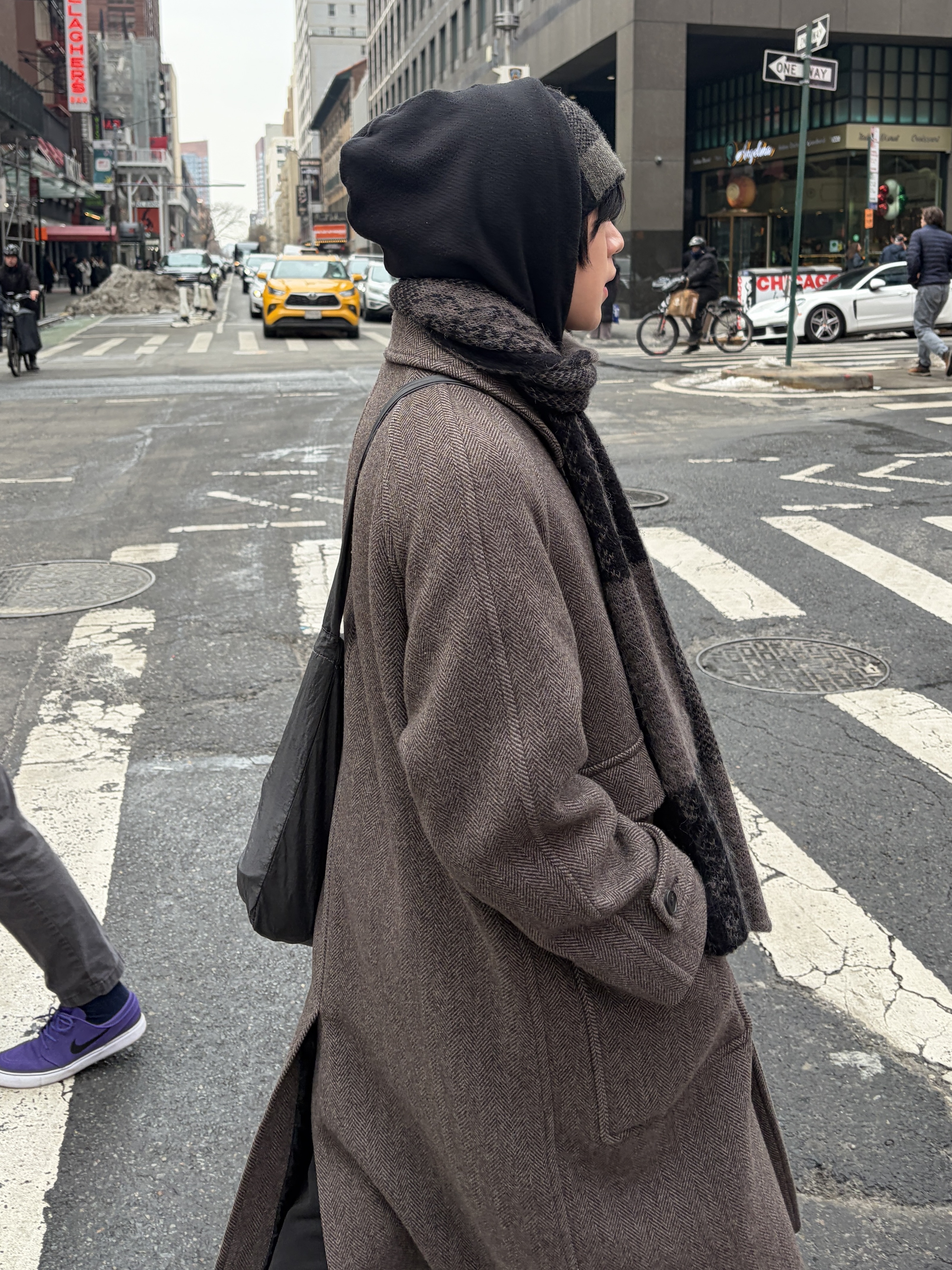 Polyteru Ethnic Pattern Muffler Checkerboard Black+Brown, Polyteru Knit Beanie Light Patched 착용 스타일