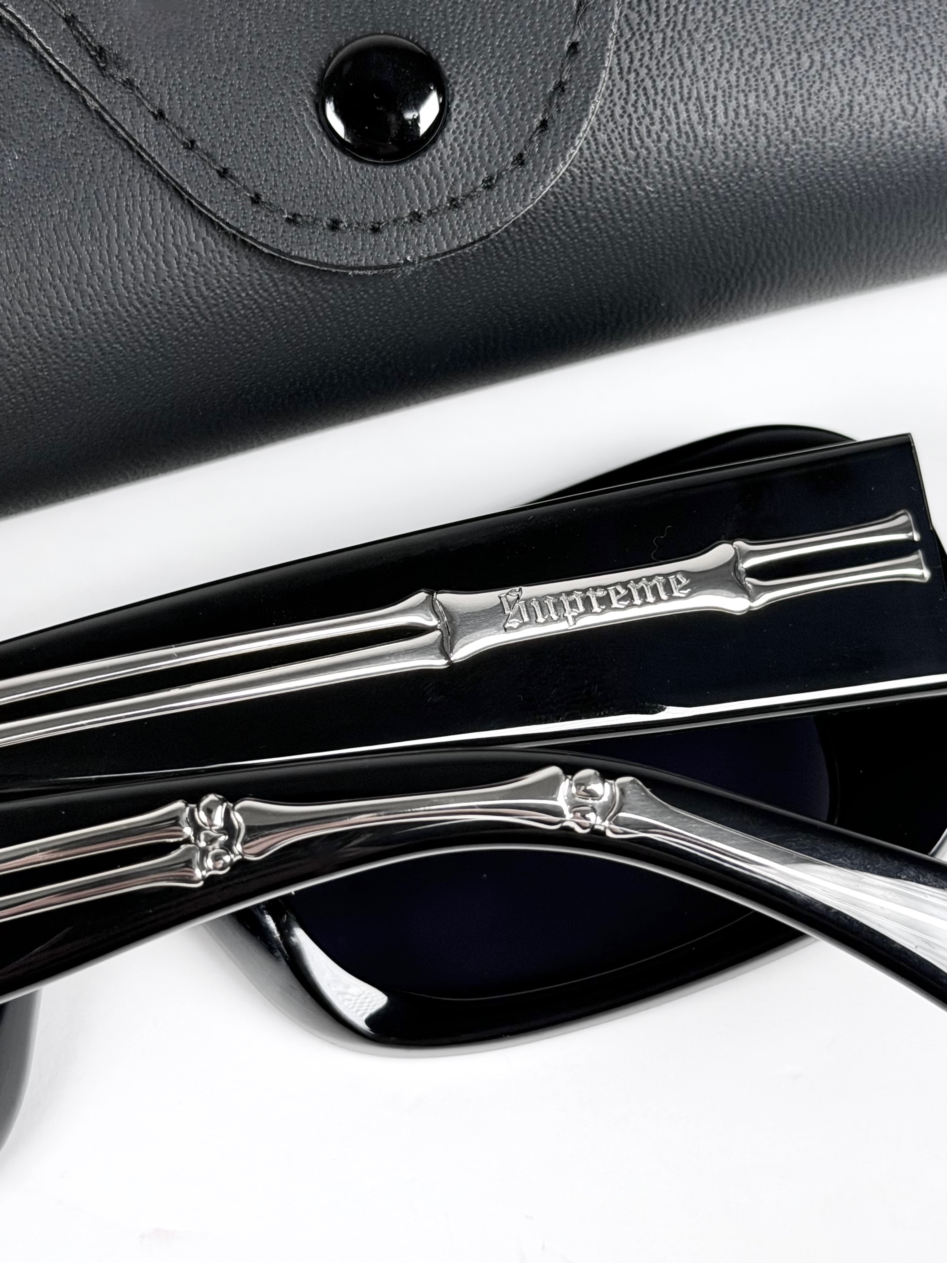Supreme Blair Sunglasses Black - 25SS 착용 스타일 - 1