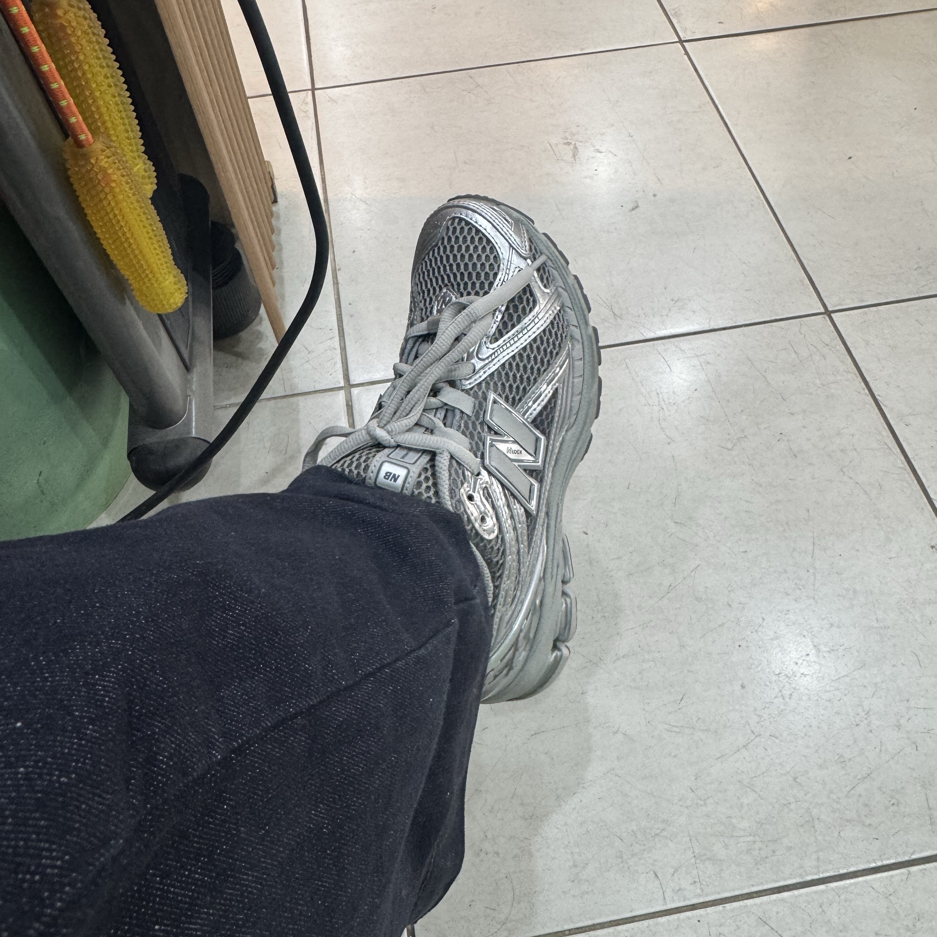 New Balance 1906R Harbor Grey Silver Metalic 착용 스타일