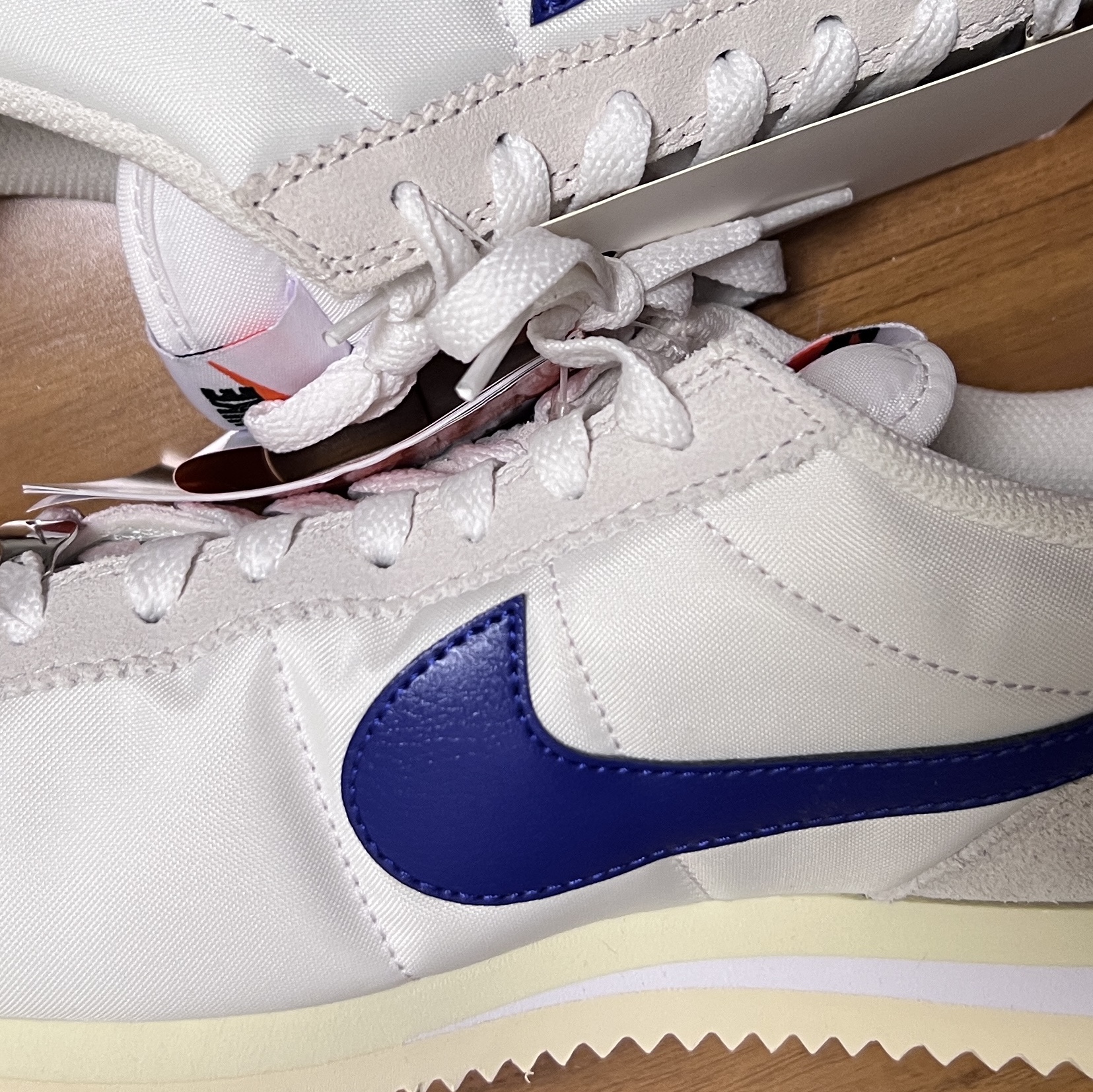 (W) Nike Cortez Textile White Phantom 착용 스타일
