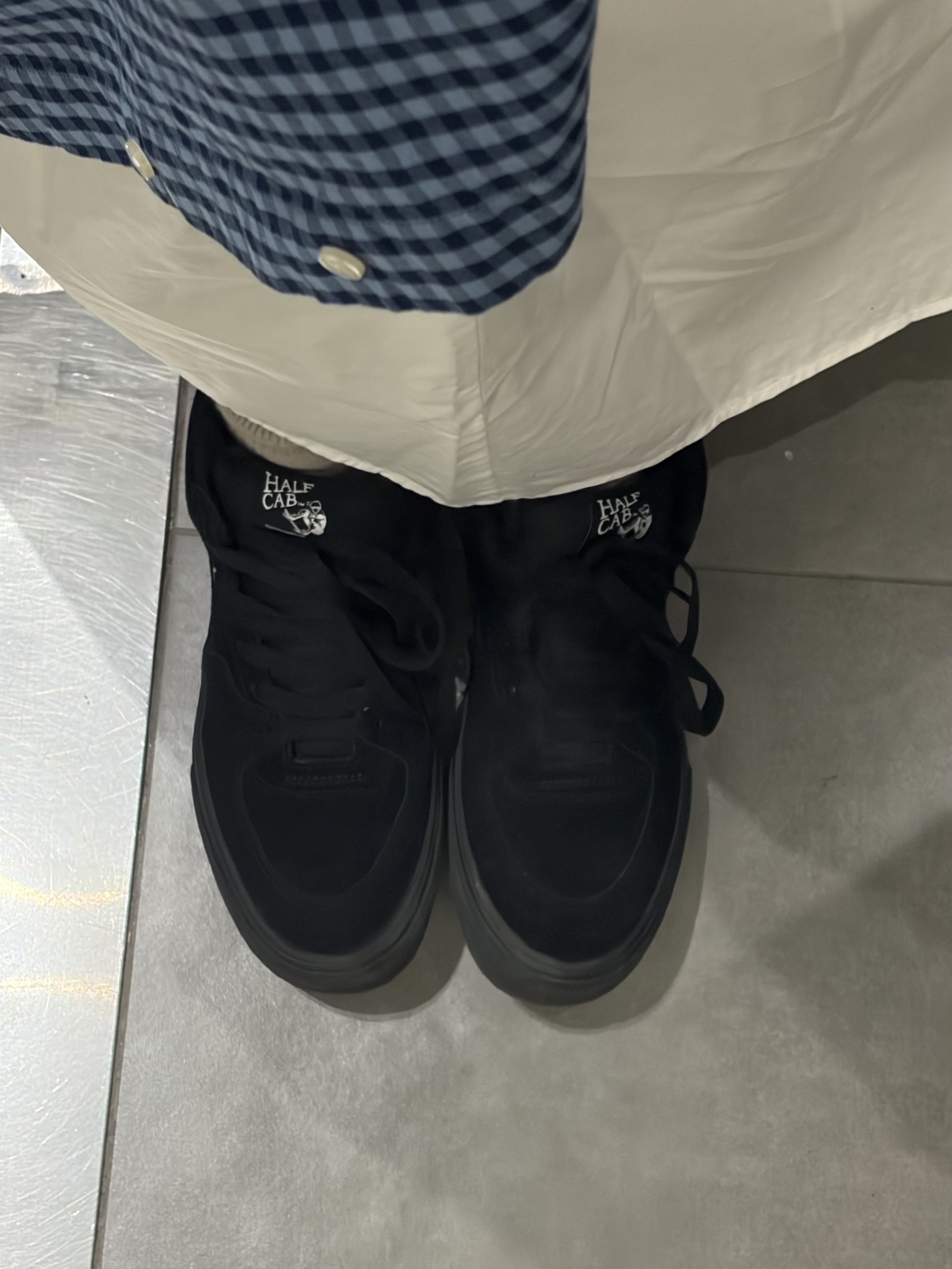 Vans Half Cab Black 착용 스타일 - 2