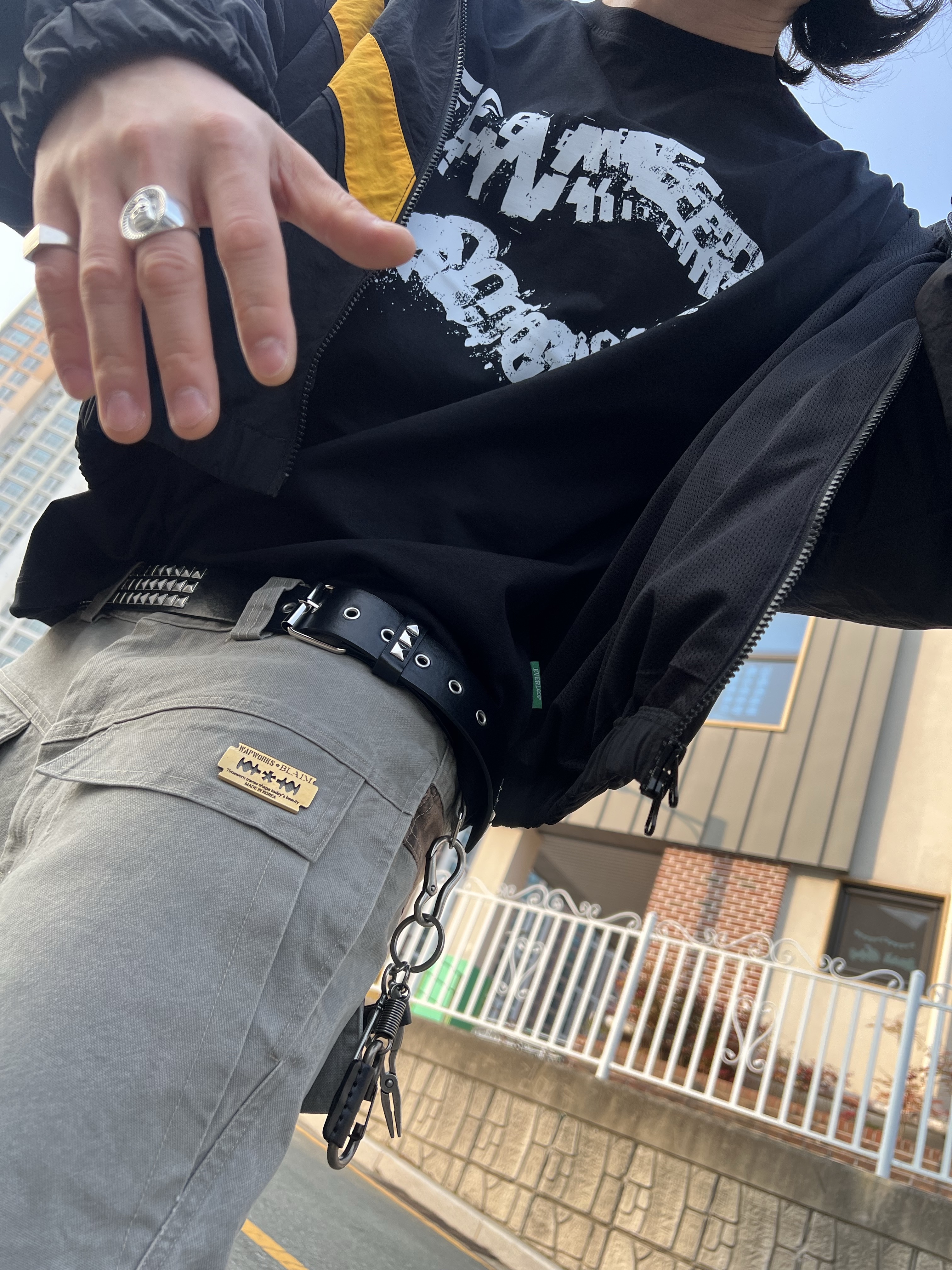 Honda Motorcyle Gloves White, Hono Report Leaf Bracelet 착용 스타일 - 2