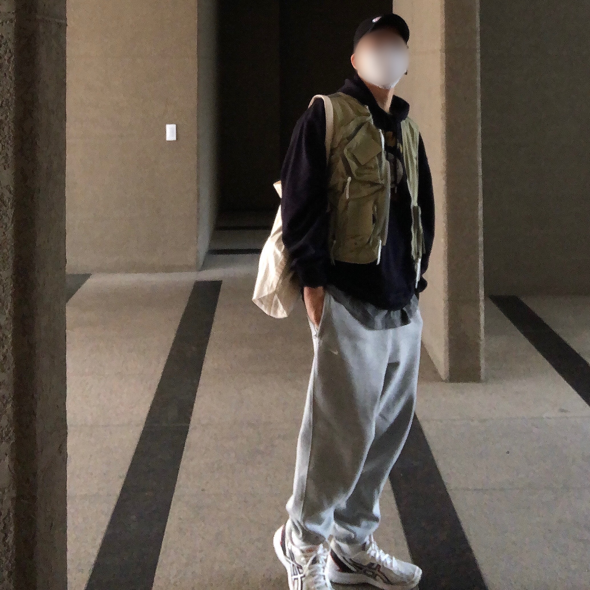 Nike NRG Solo Swoosh Fleece Pants Dark Grey Heather - US/EU 착용 스타일 - 1