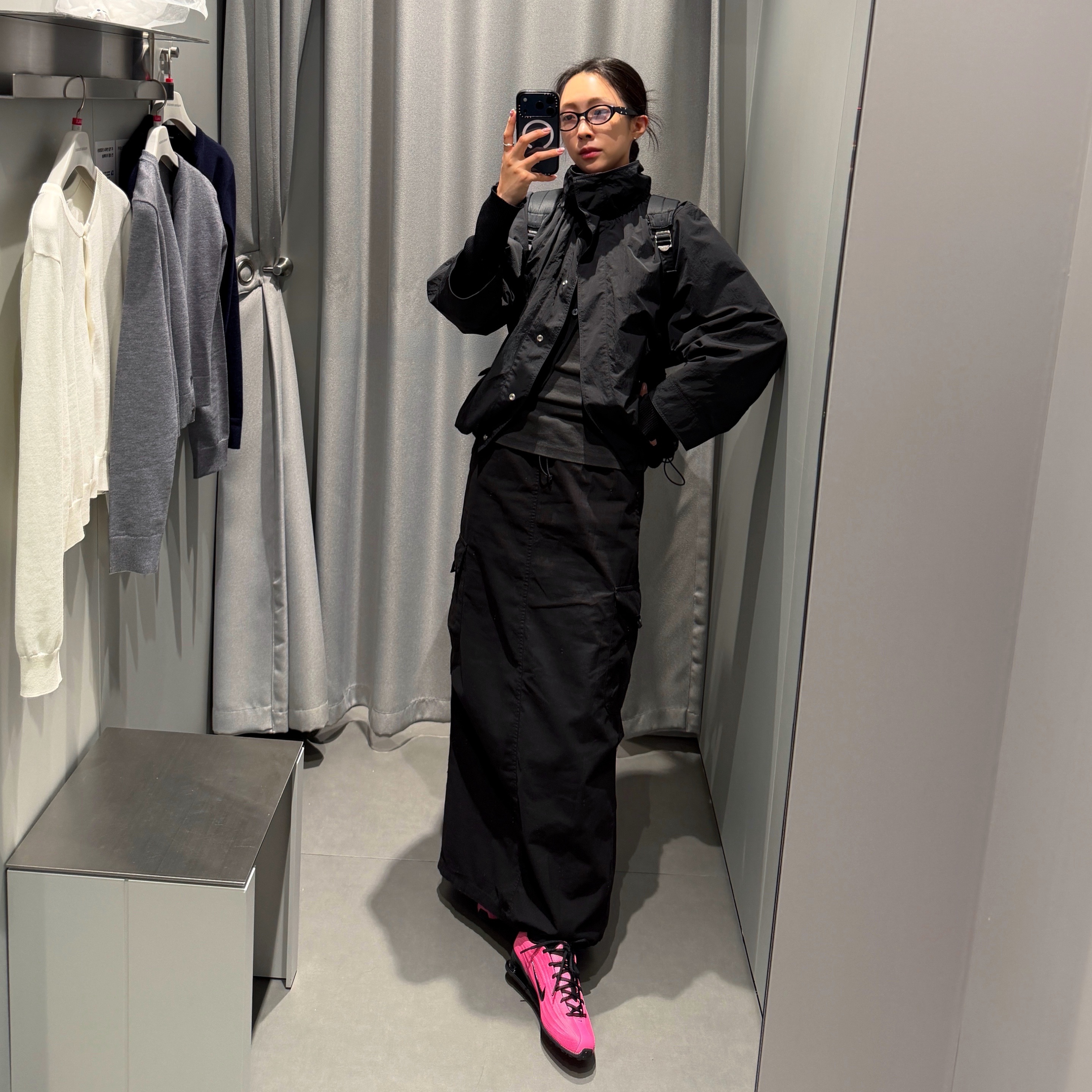 (W) Nike Shox Z Pinksicle Black, Gentle Monster x Maison Margiela MM209 Black Clear 착용 스타일 - 1