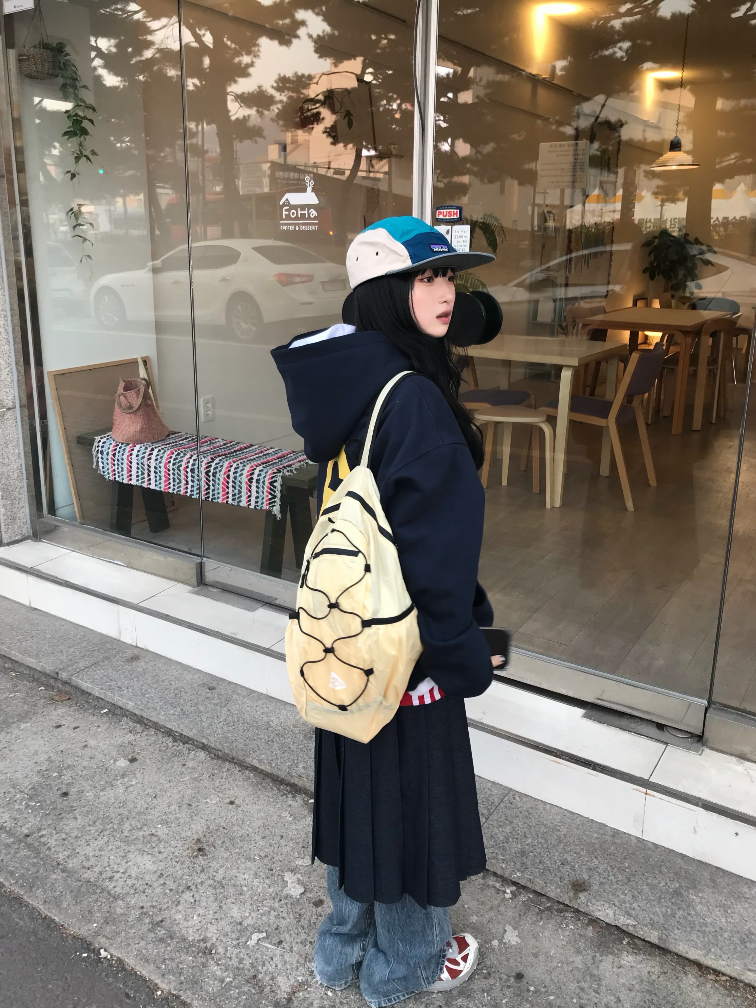 Heisan Ultra-light Compact Pocketbag V2 - Lemon (M), Patagonia Duckbill Cap Subtidal Blue 착용 스타일 - 3