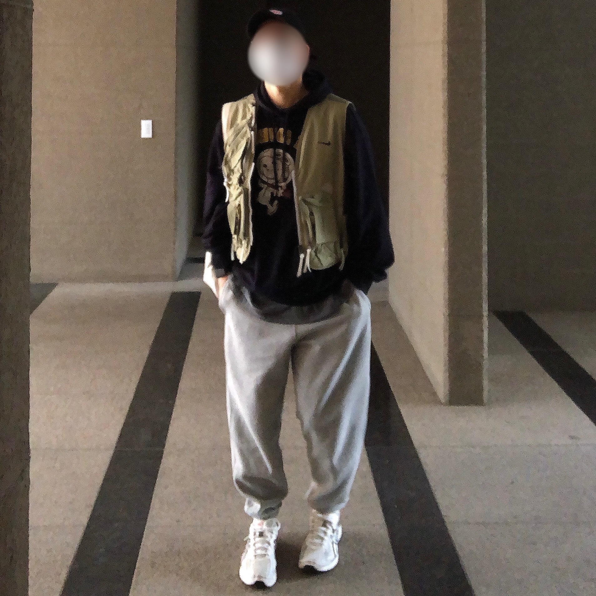 Nike NRG Solo Swoosh Fleece Pants Dark Grey Heather - US/EU 착용 스타일 - 1