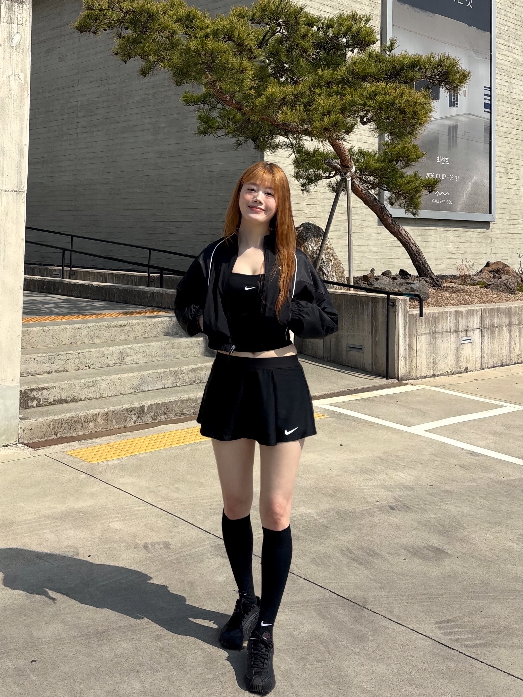 (W) Nike Shrunken Tracksuit Jacket Black, (Kids) Nike Court Dri-Fit Victory Tennis Skirt Black - US/EU 착용 스타일 - 7