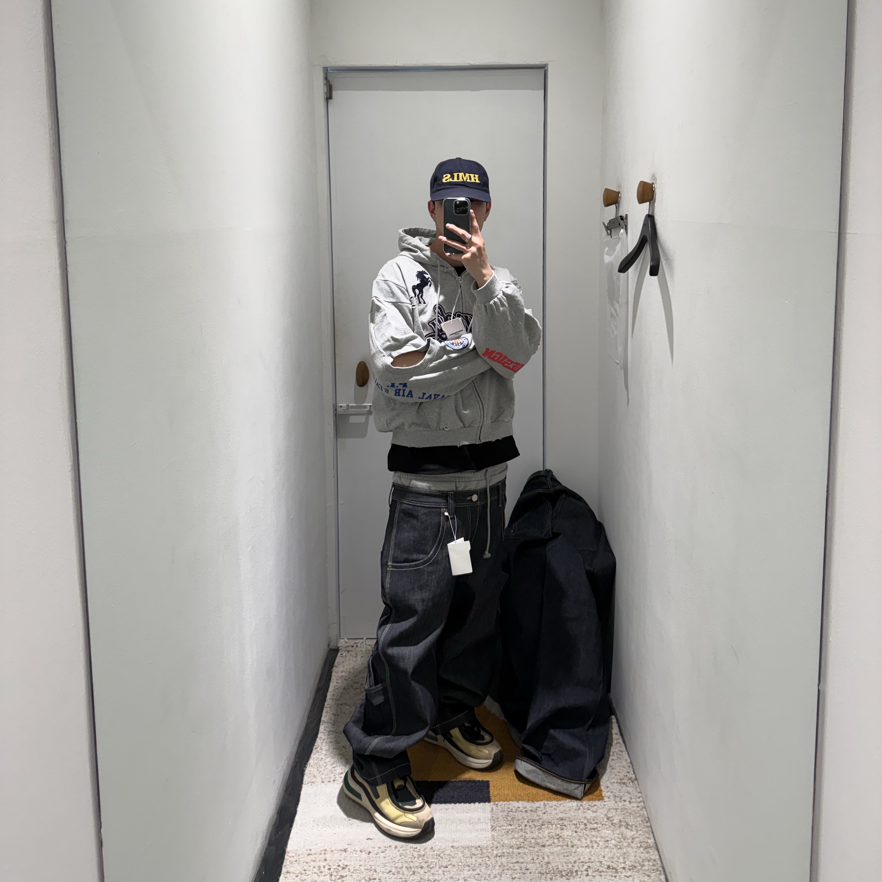 Protocol Index Reconstructed Sweatshirts Zip Hoodie Oatmeal Melange, Protocol Index x Vandy The Pink Reconstructed Sweatshirts Zip Hoodie Melange Grey 착용 스타일 - 4