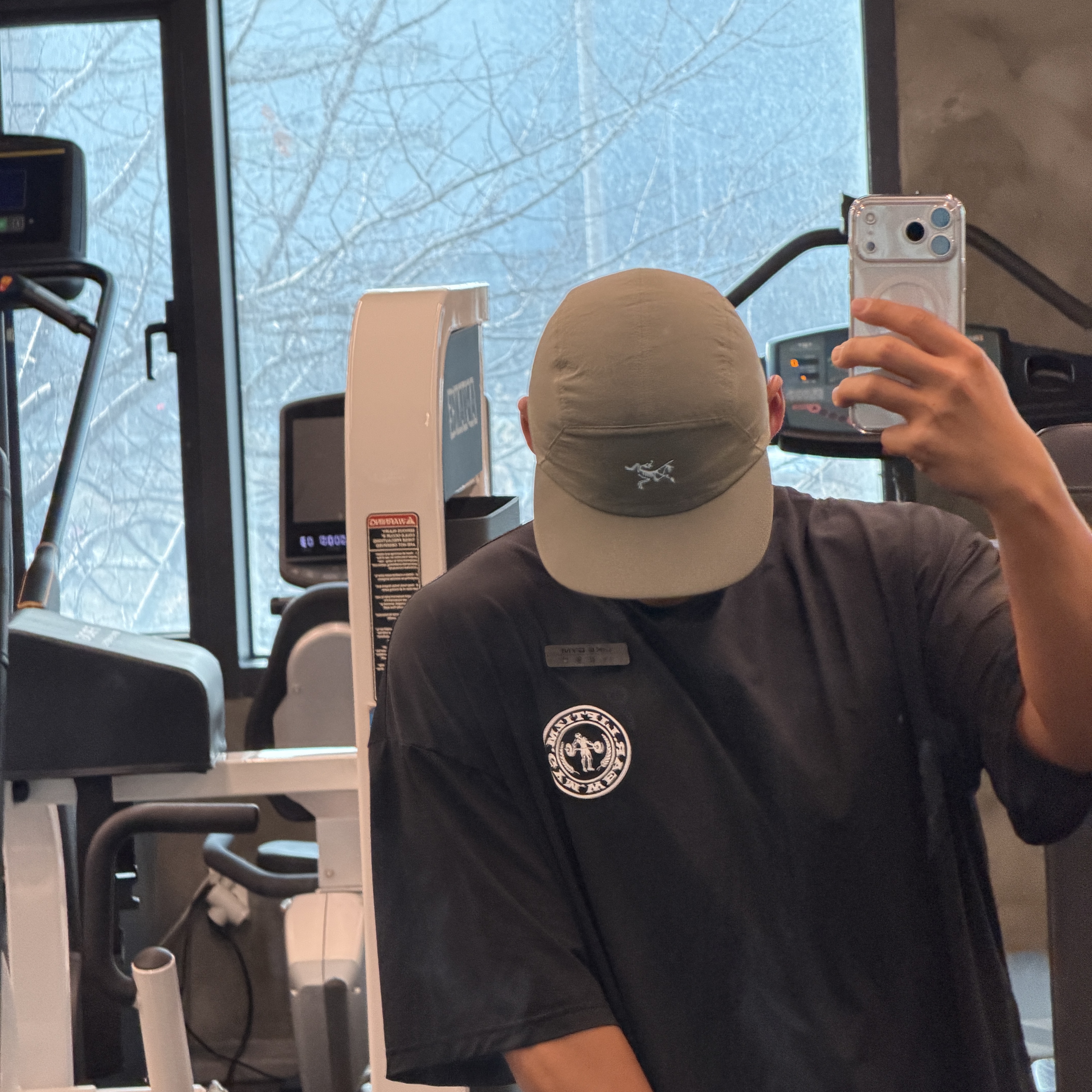 Arc'teryx Norvan Regular Brim Hat Forage 착용 스타일
