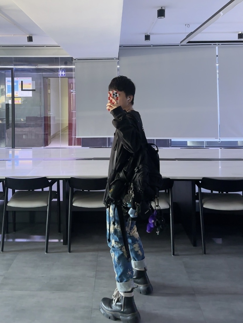 Dr. Martens x Rick Owens 1460 DMXL Jumbo Lace Boots Black, Supreme Backpack Black - 26SS 착용 스타일