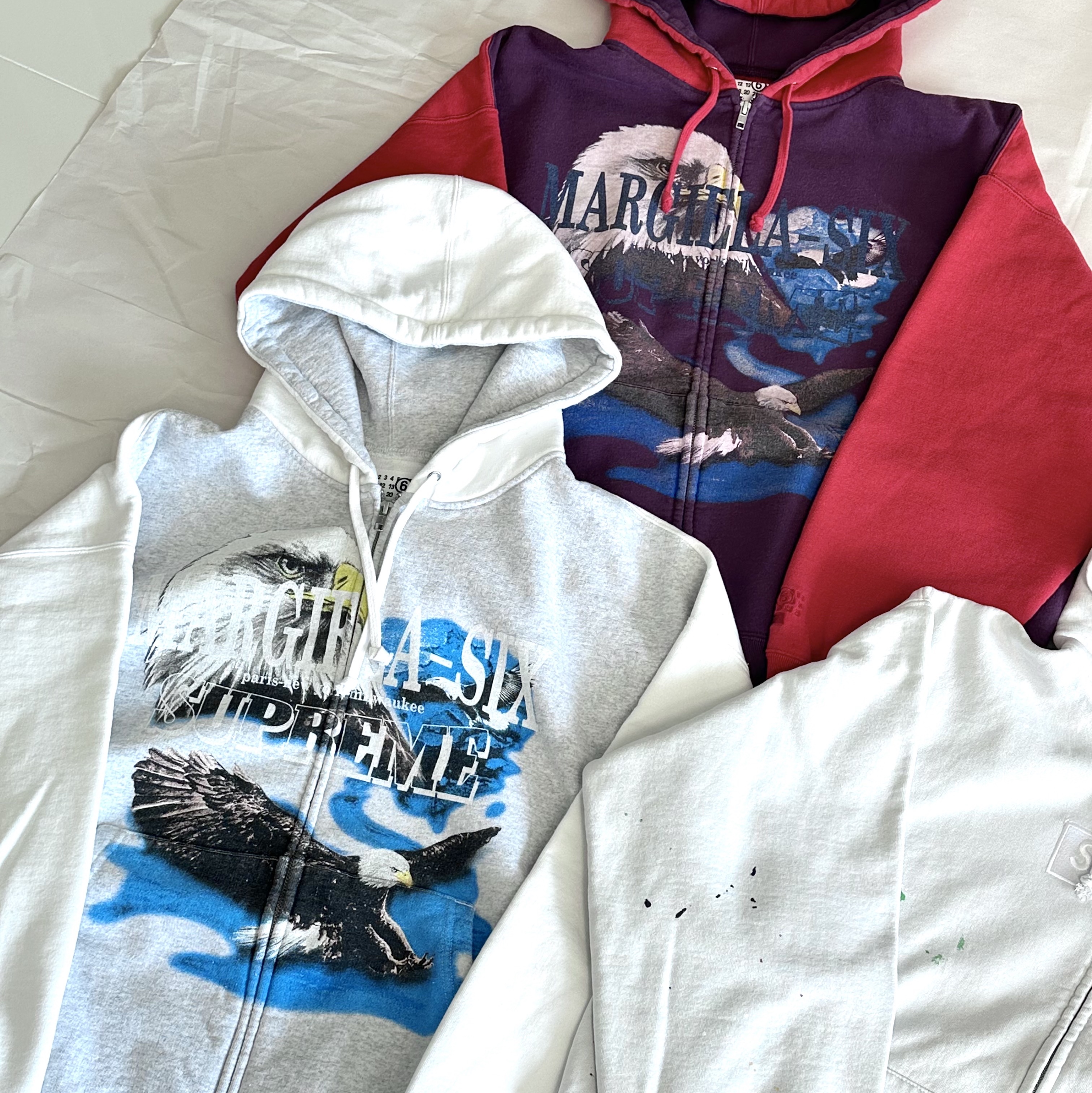 Supreme x MM6 Maison Margiela Box Logo Zip Up Hooded Sweatshirt White - 26SS, Supreme x MM6 Maison Margiela Eagle Zip Up Hooded Sweatshirt Ash Grey - 26SS ์ฐฉ์ฉ ์คํ์ผ - 2