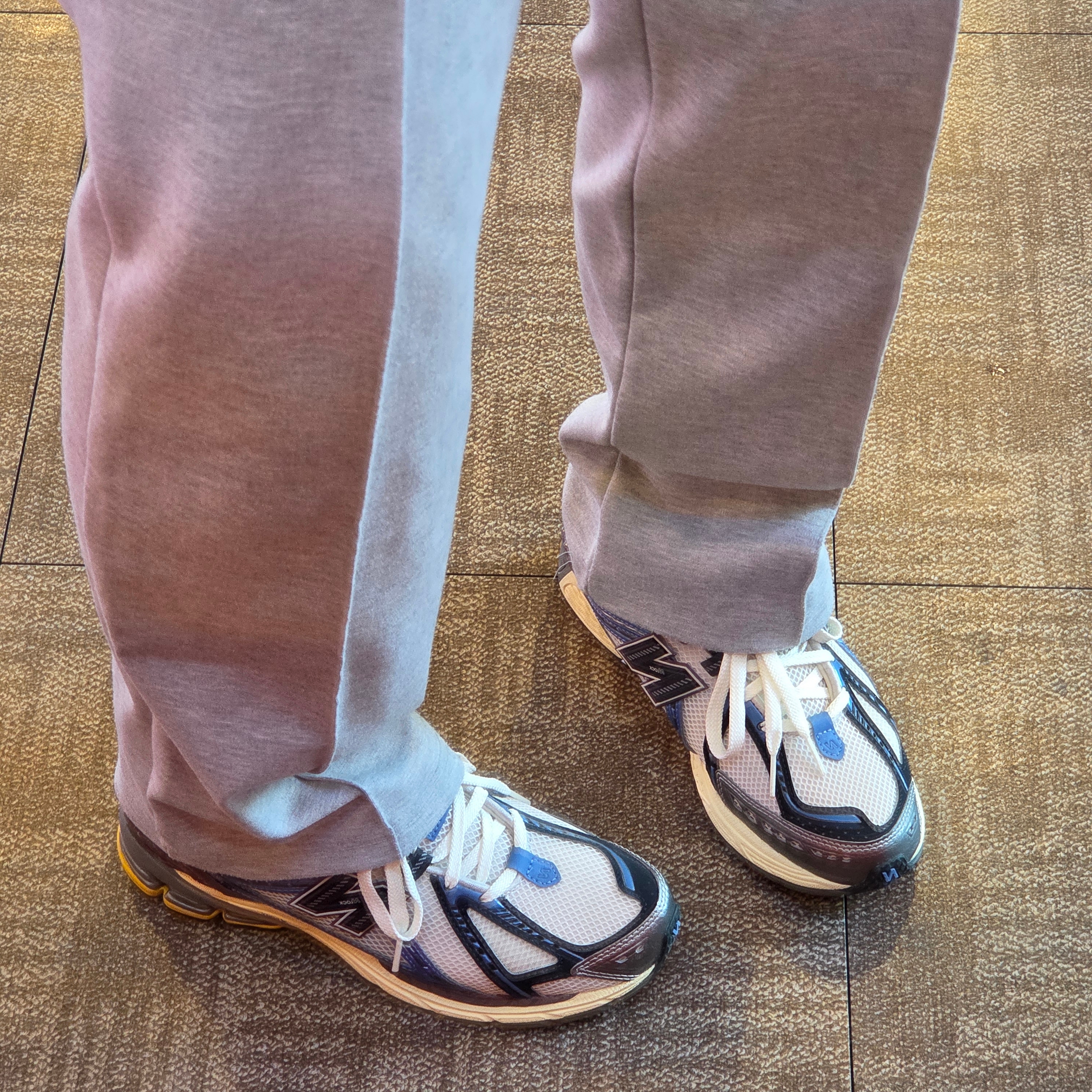 New Balance 1906R Reflective Blue Purple 착용 스타일