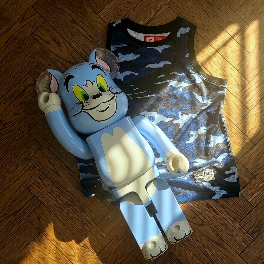 Honda Original Wing logo Mesh Sleeveless Camo Blue 착용 스타일